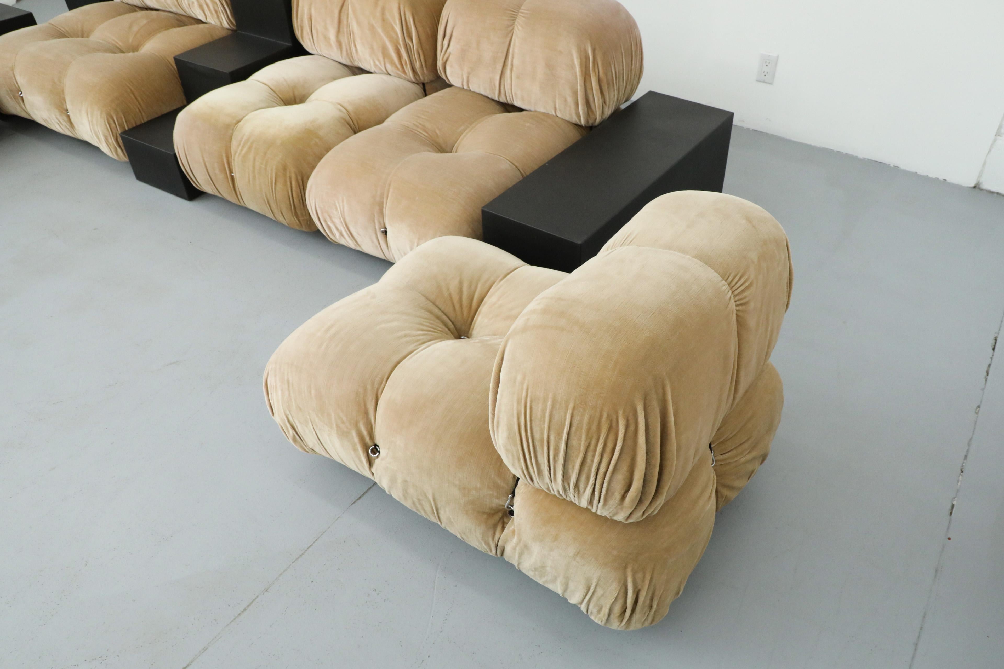 1970s 'Camaleonda' C&B Italia Seven Piece Beige Velvet Sofa Set by Mario Bellini 3