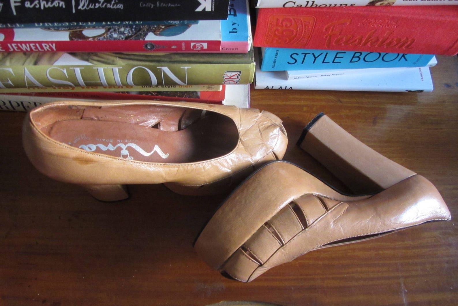 Camel Beige Leather Platform Heels, Circa 1970s 3