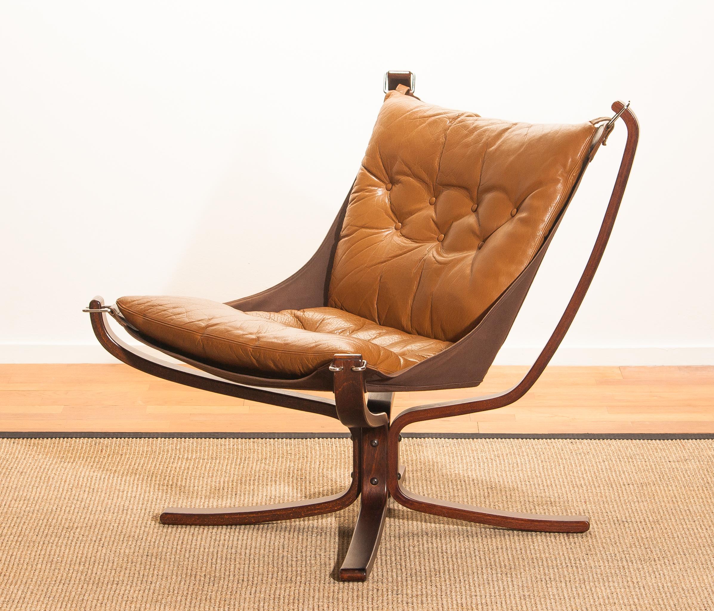 Norwegian 1970s, Camel Leather 'Falcon' Lounge or Easy Chair by Sigurd Ressell