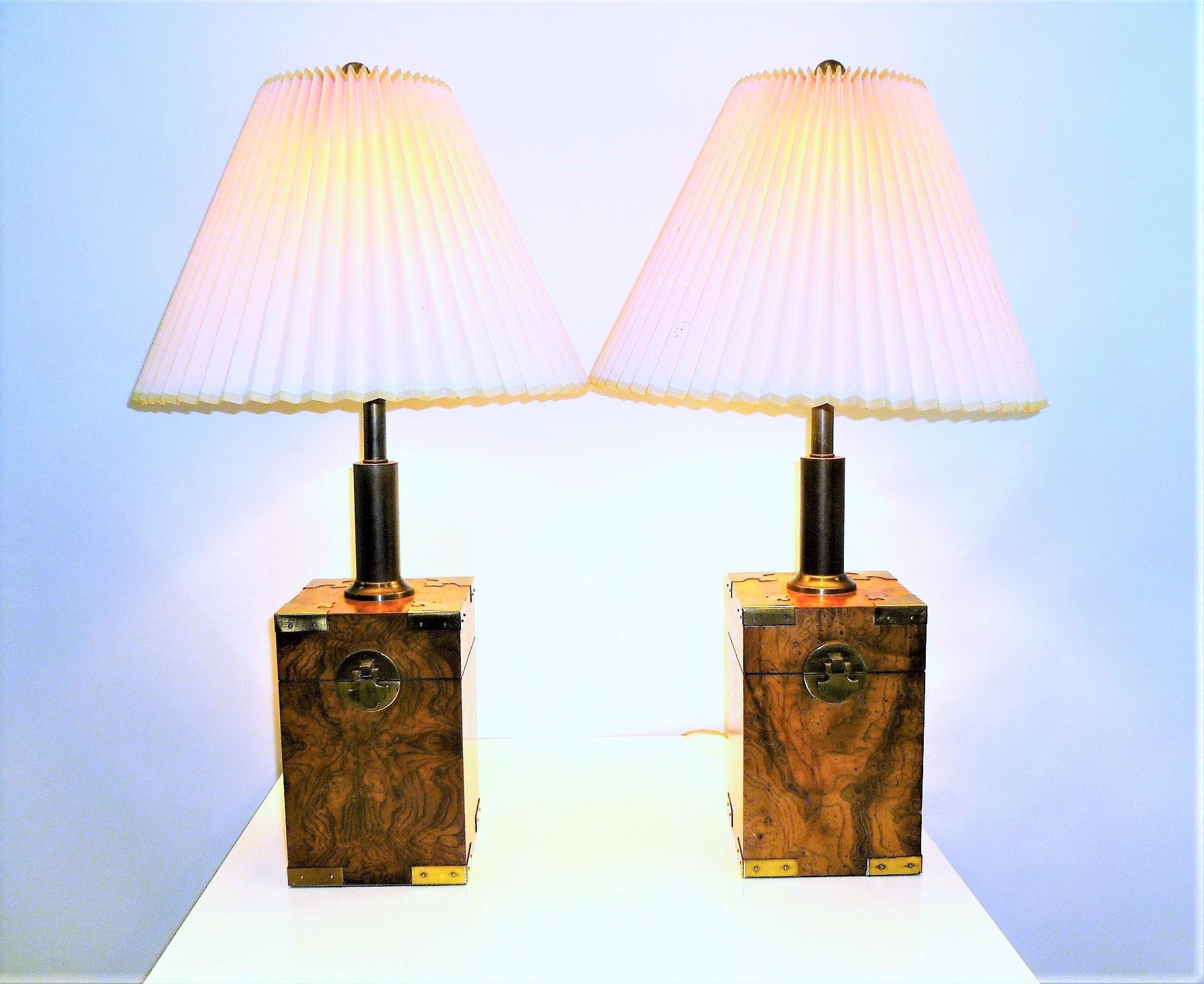 1970s Campaign Style Burl Tea Box Table Lamps In Good Condition In Miami, FL