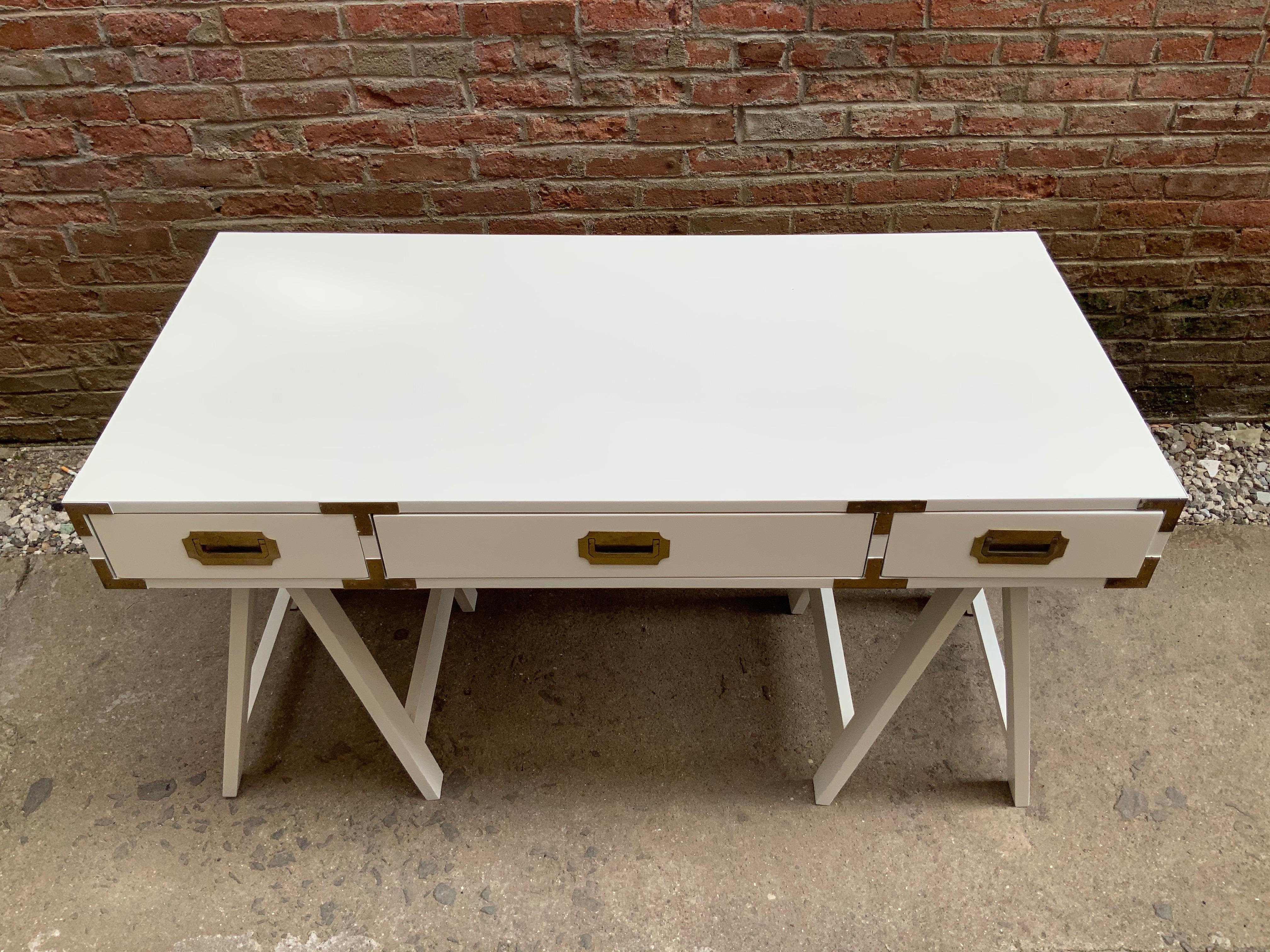 1970s Campaign Style Desk In Good Condition In Garnerville, NY