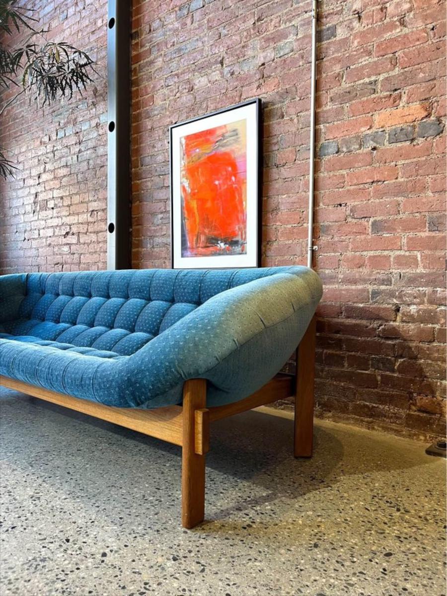 1970’s Canadian Teak Sofa by Huber & Co In Excellent Condition In Victoria, BC