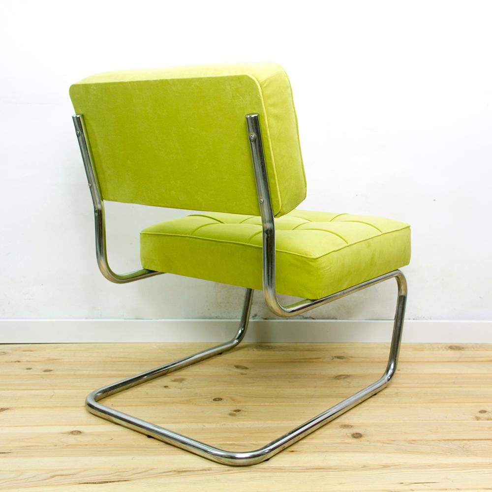 Spanish 1970s Cantilever Lounge Chair For Sale