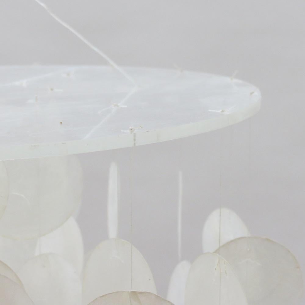 1970er Jahre Caprice Muschel Mobile Wind Chime (20. Jahrhundert) im Angebot