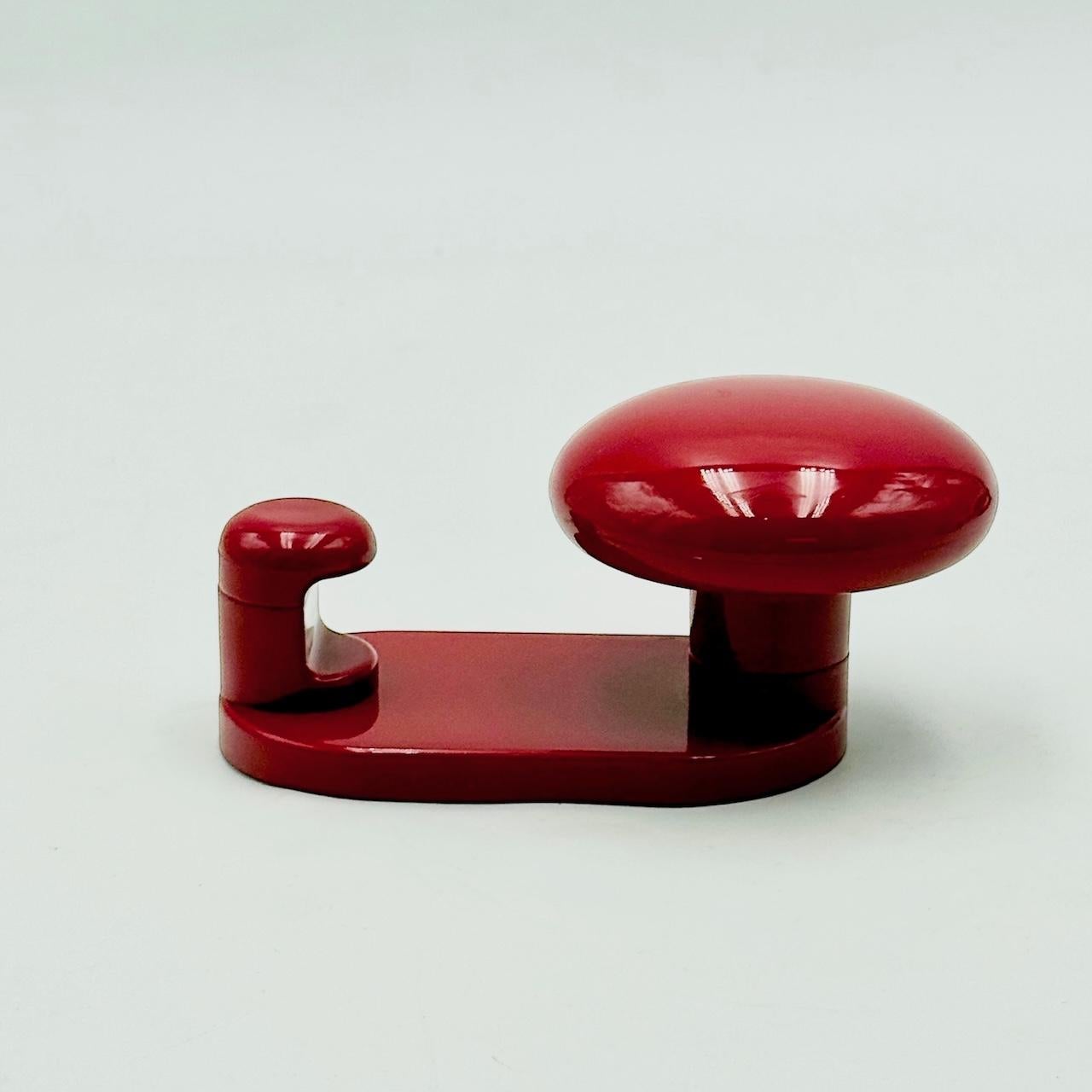 Italian 1970s Carlo Bartoli Modernist Wall Hooks in Glossy Red Plastic, Con&Con Ita For Sale