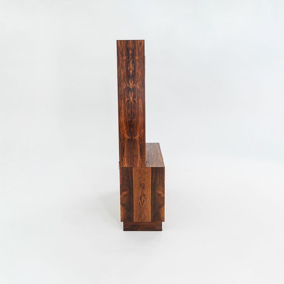 1970s Carlo Jensen for Poul Hundevad Danish Rosewood Cabinet with Bookcase Hutch In Good Condition For Sale In Philadelphia, PA