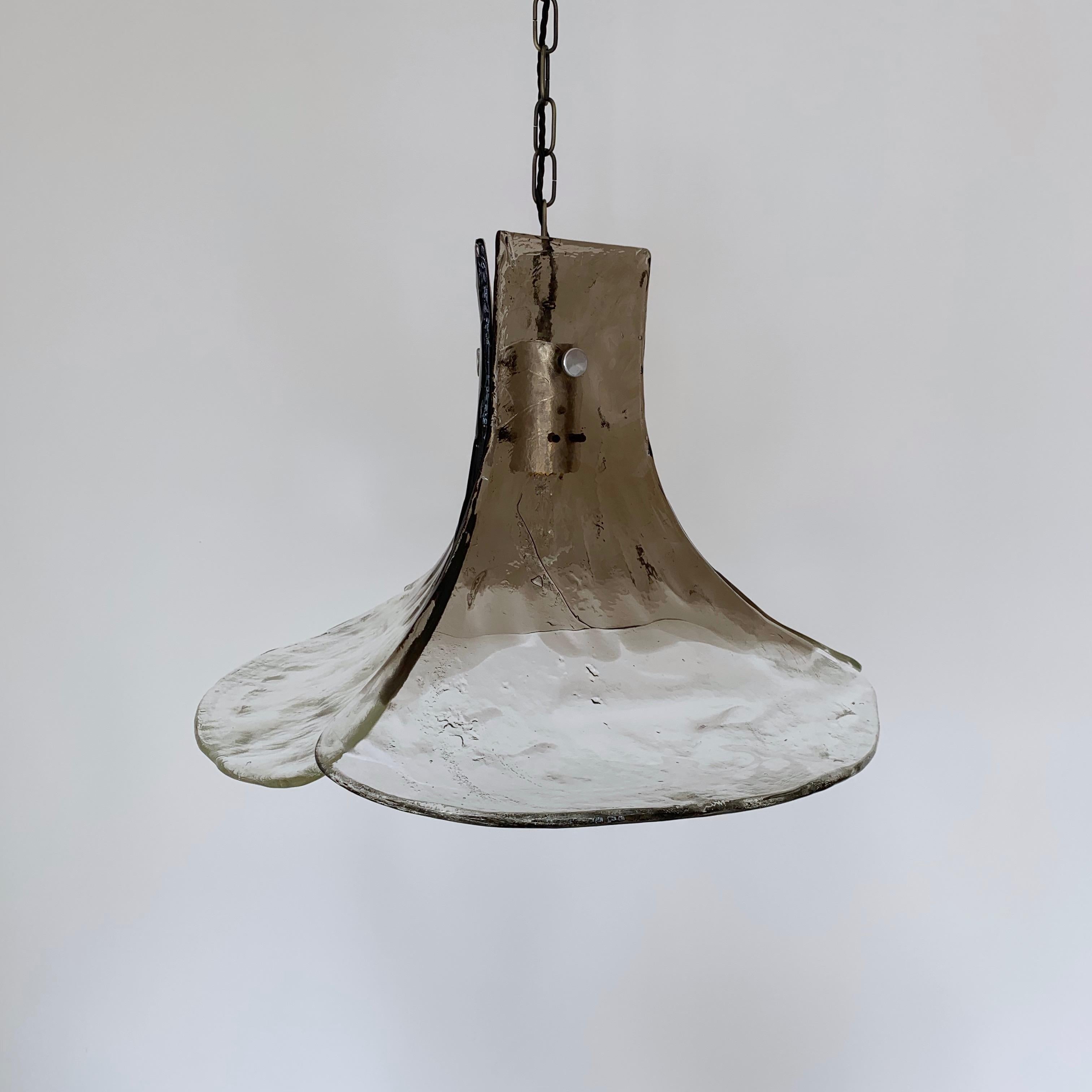 1970s Carlo Mason Italian Murano Mazzega Floral Grey Glass Pendant For Sale 1