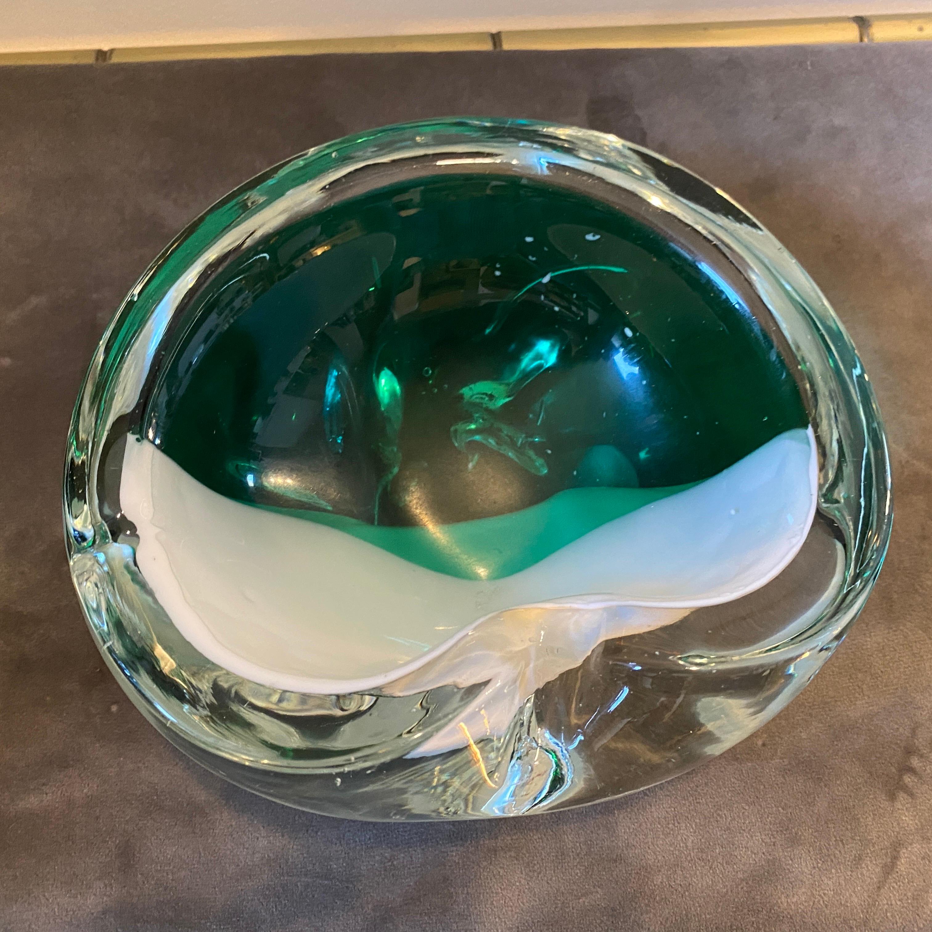 Hand-Crafted 1970s Carlo Moretti Attributed Modernist Green and White Murano Glass Ashtray