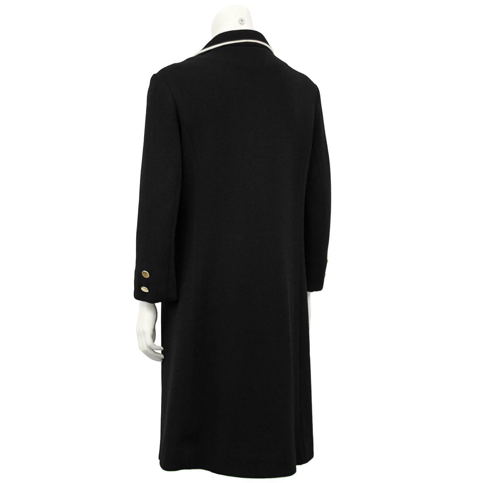 1970s Carnaby Black Mod Look Knit Coat with Cream Trim  In Excellent Condition In Toronto, Ontario