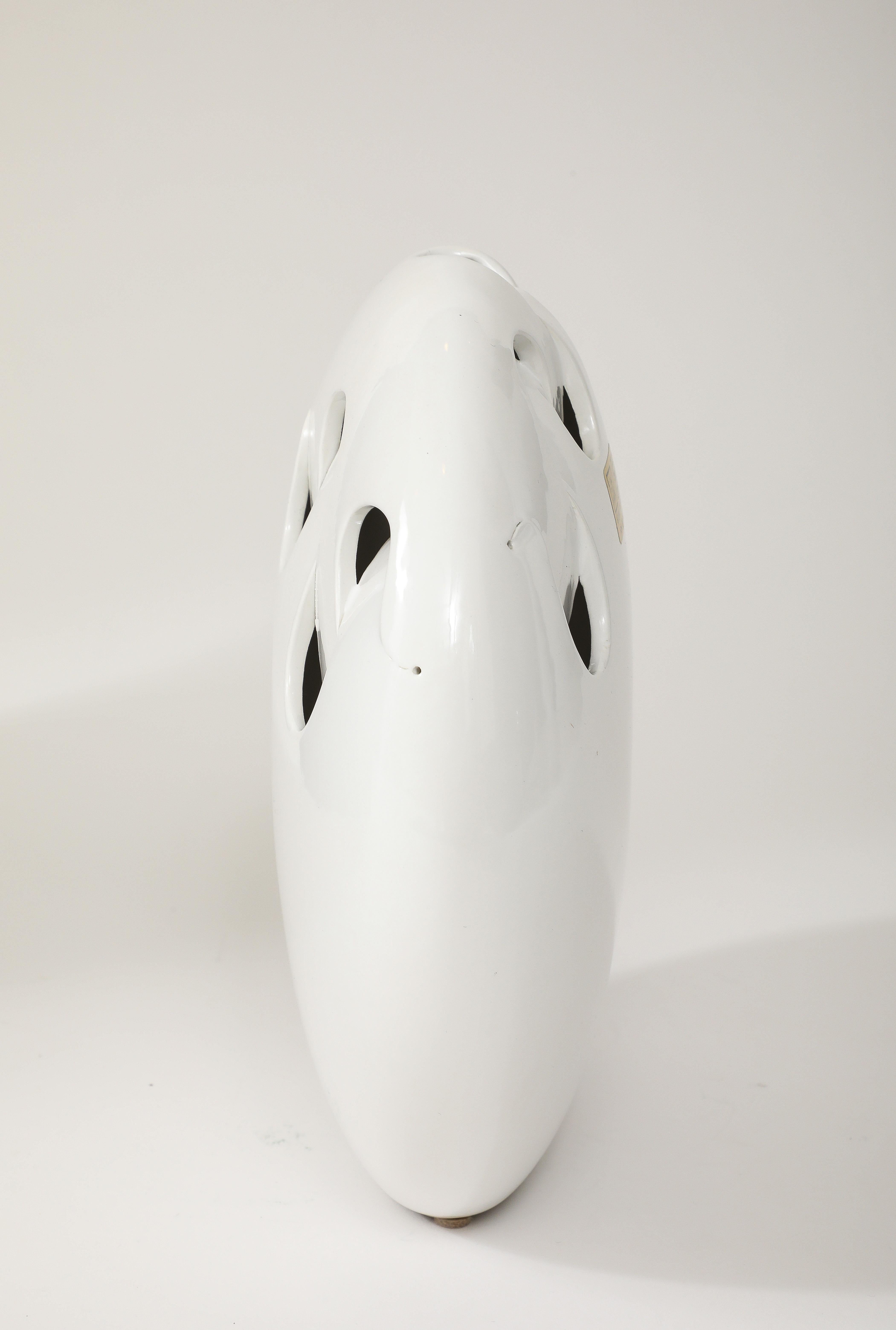 1970's Carpie For Raymor Italian Porcelain Vase In Good Condition For Sale In New York, NY