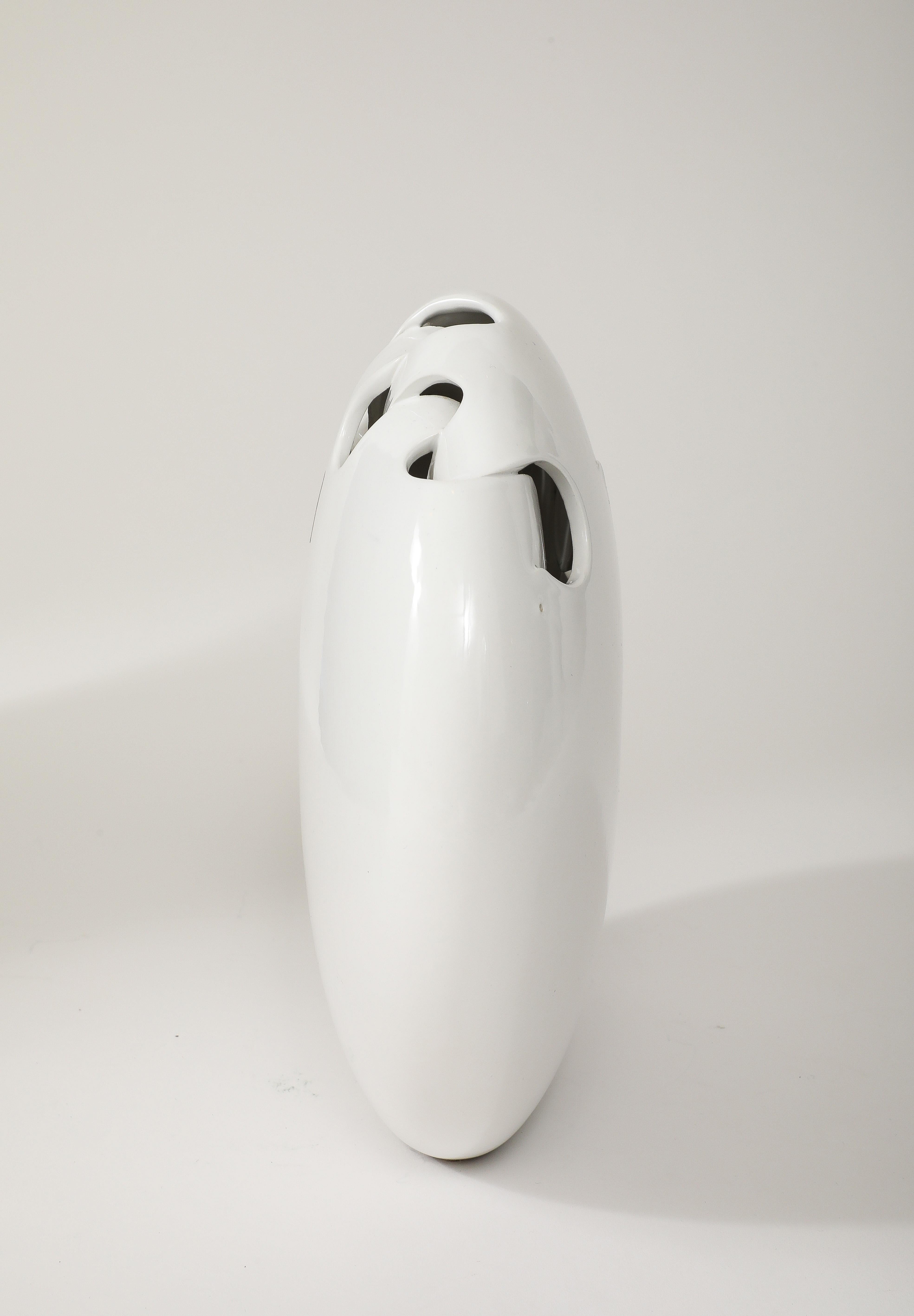 Fin du 20e siècle Vase en porcelaine italienne Carpie pour Raymor des années 1970 en vente
