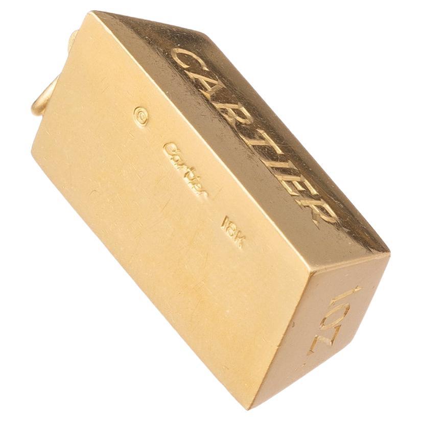 1970s Cartier 18k Yellow Gold One Ounce Ingot Pendant In Excellent Condition For Sale In Palm Beach, FL