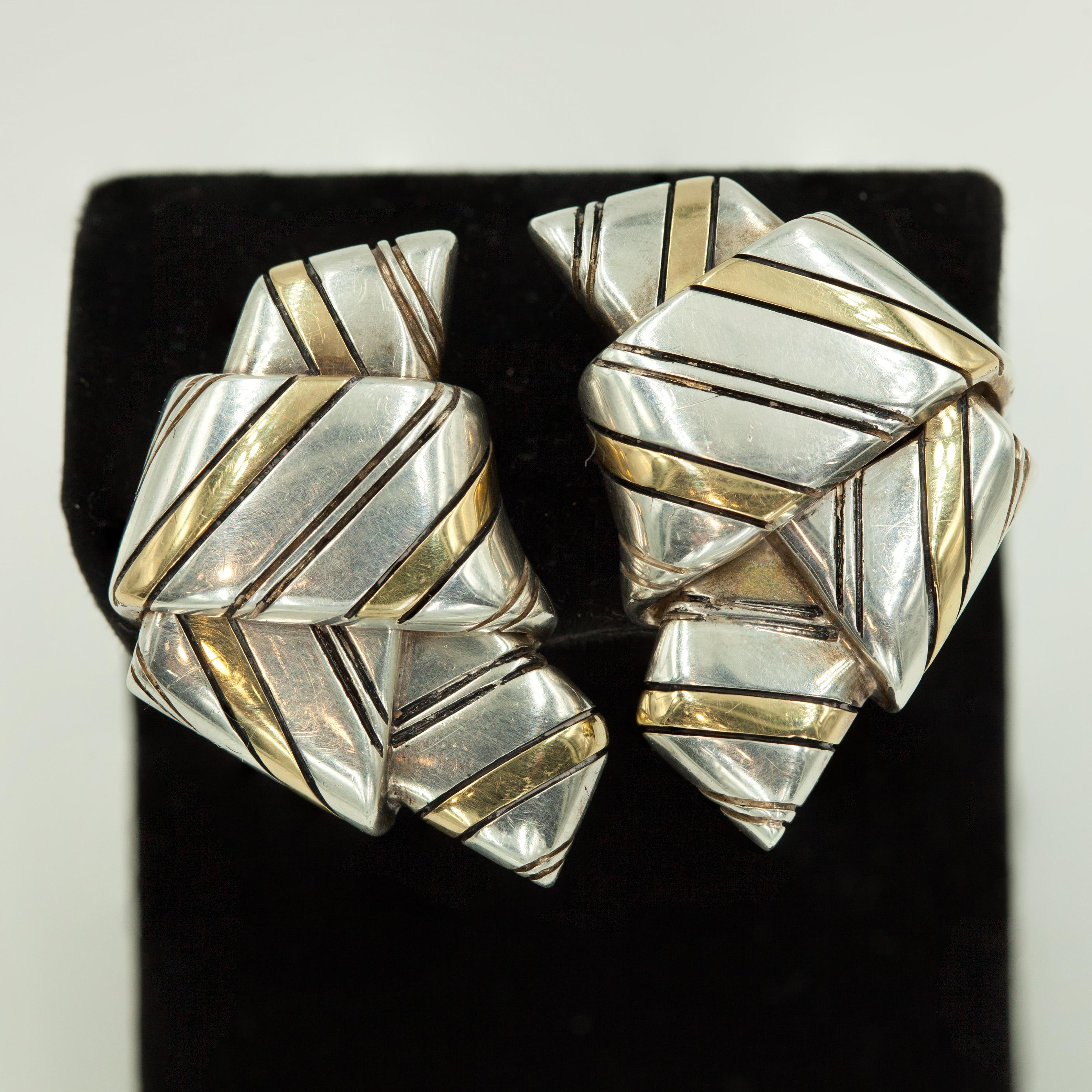 1970s CARTIER 18K Yellow Gold Sterling Knotted Ribbon Earrings In Good Condition In New York, NY