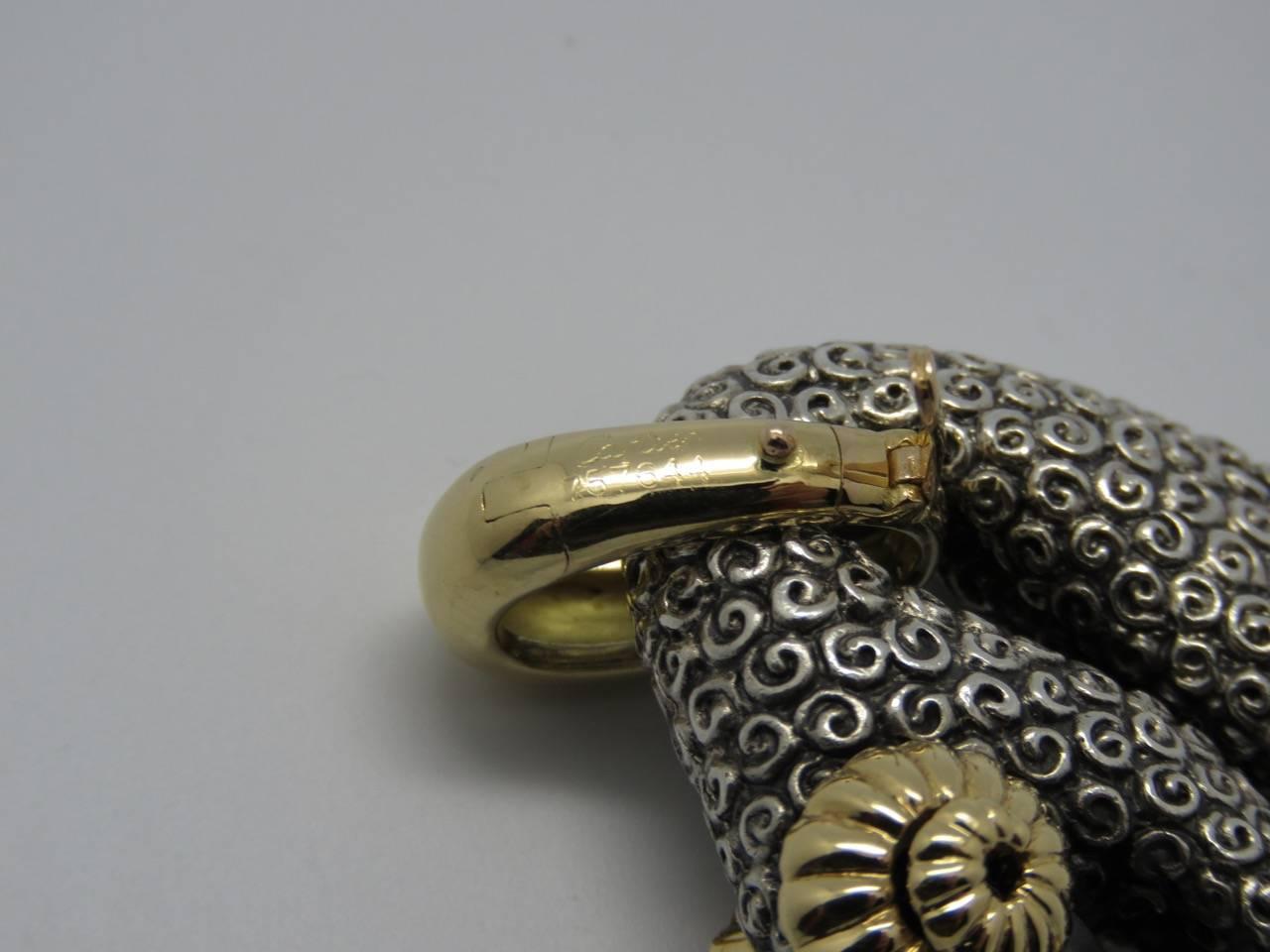 Women's 1970s Cartier Gold Fleece Pendant Necklace For Sale