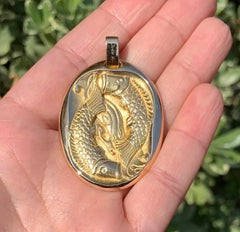 1970s Cartier Pisces Zodiac Gold Pendant