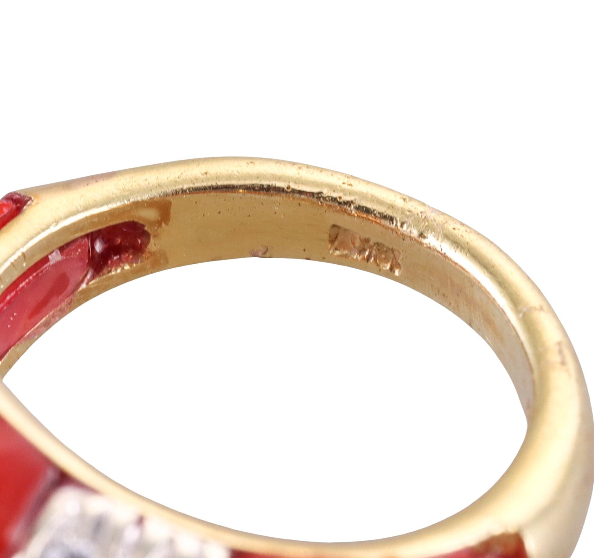 1970s Carved Coral Diamond Gold Bypass Swan Ring For Sale 1