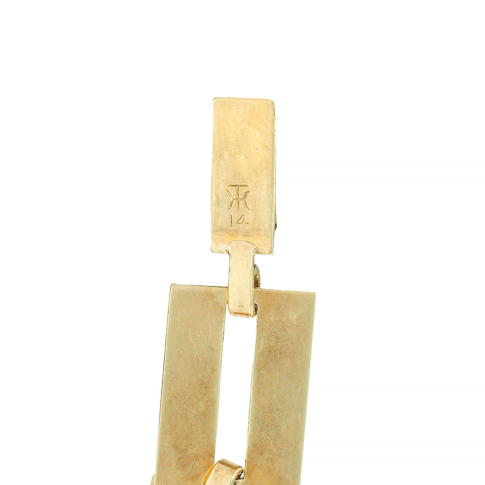 Collier à maillons vintage en or jaune 14 carats et jade sculpté des années 1970 en vente 3