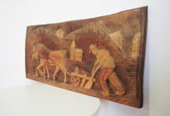dekorative Tafel aus geschnitztem Nussbaumholz aus den 1970er Jahren - ein zeitloses Stück Handwerkskunst