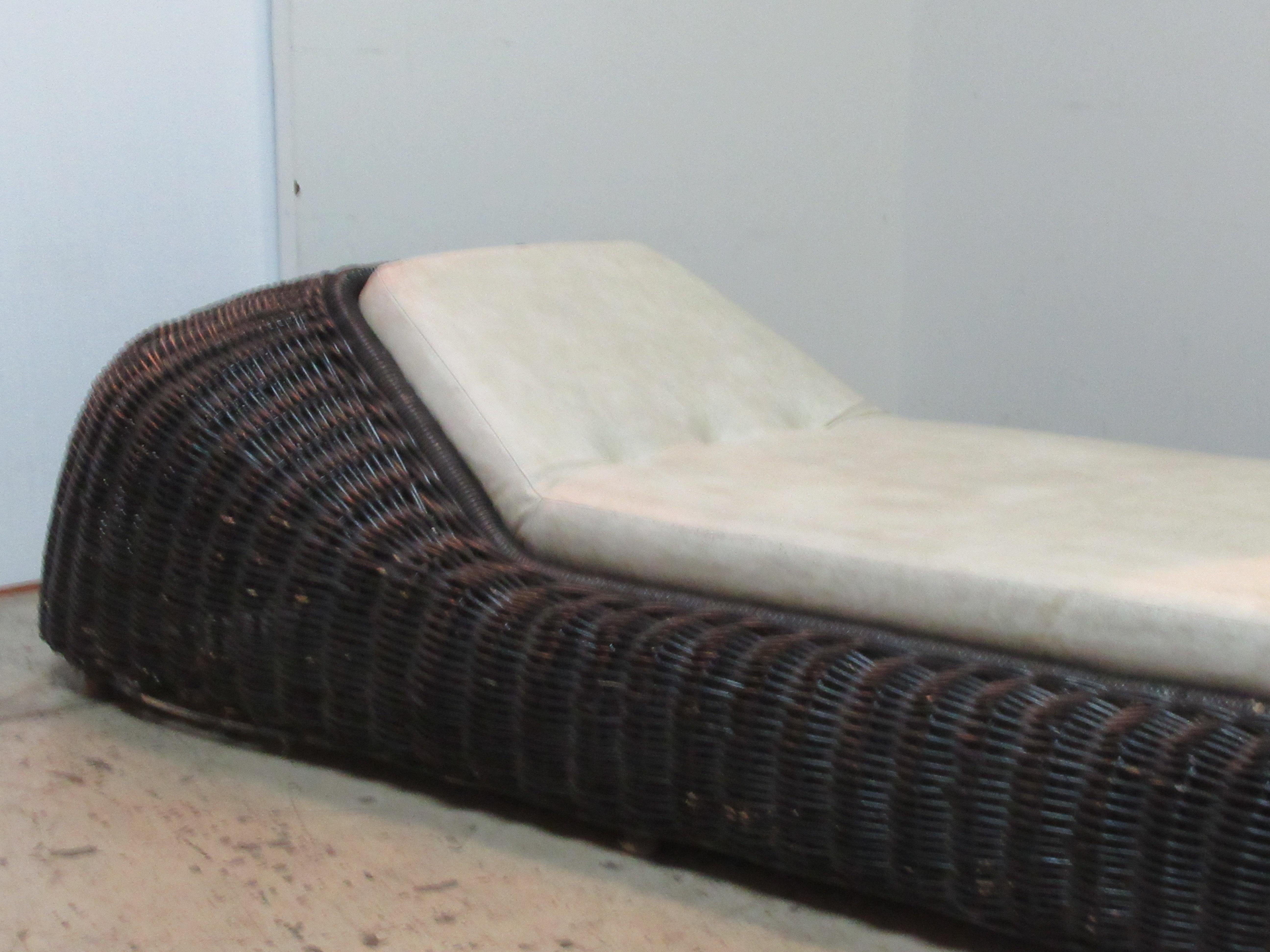    Vivai Del Sud Wicker Chaise Lounge, Italy 1970's For Sale 5