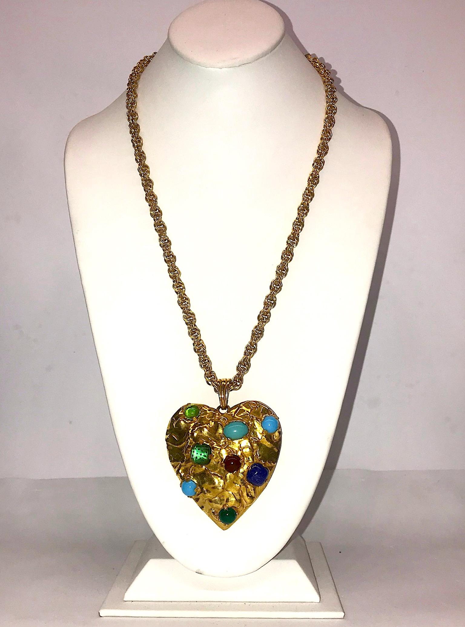 1970s Castlecliff Gold & Glass Cabochon Heart Pendant Necklace 2