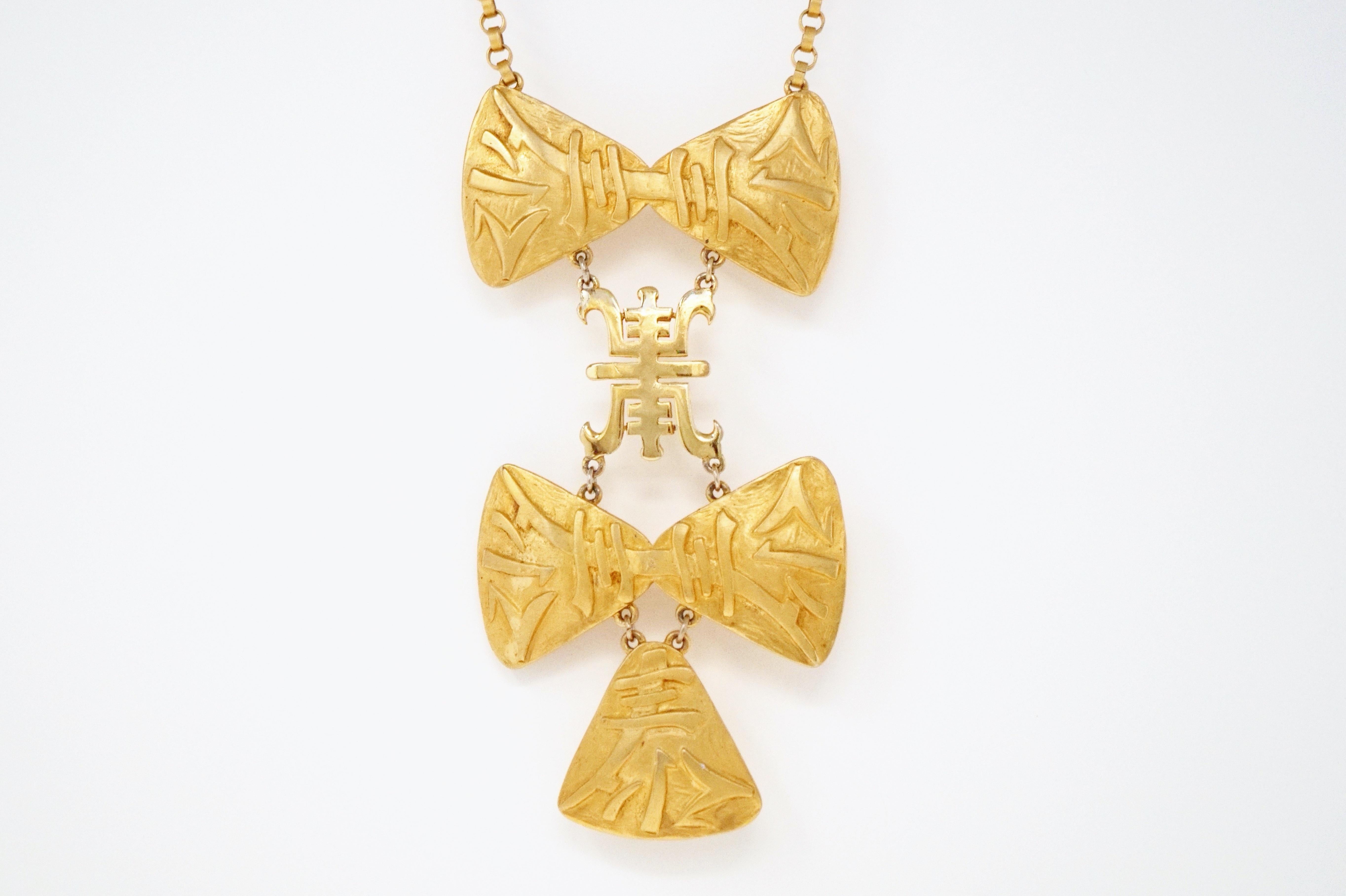 Castlecliff Collier d'affirmation VRBA à motif asiatique doré des années 1970, signé, défilé en vente 6