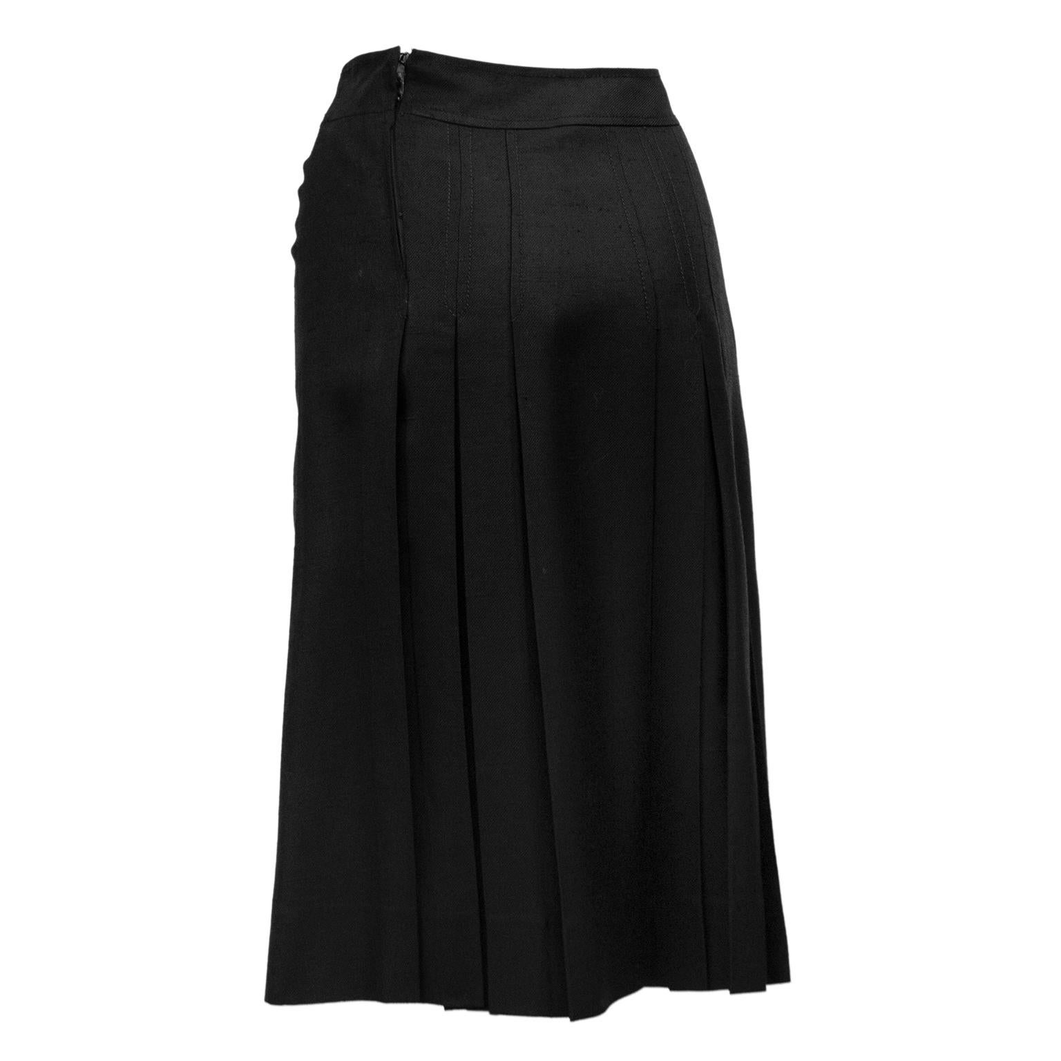 Noir 1970 Jupe plissée noire de Celine en vente