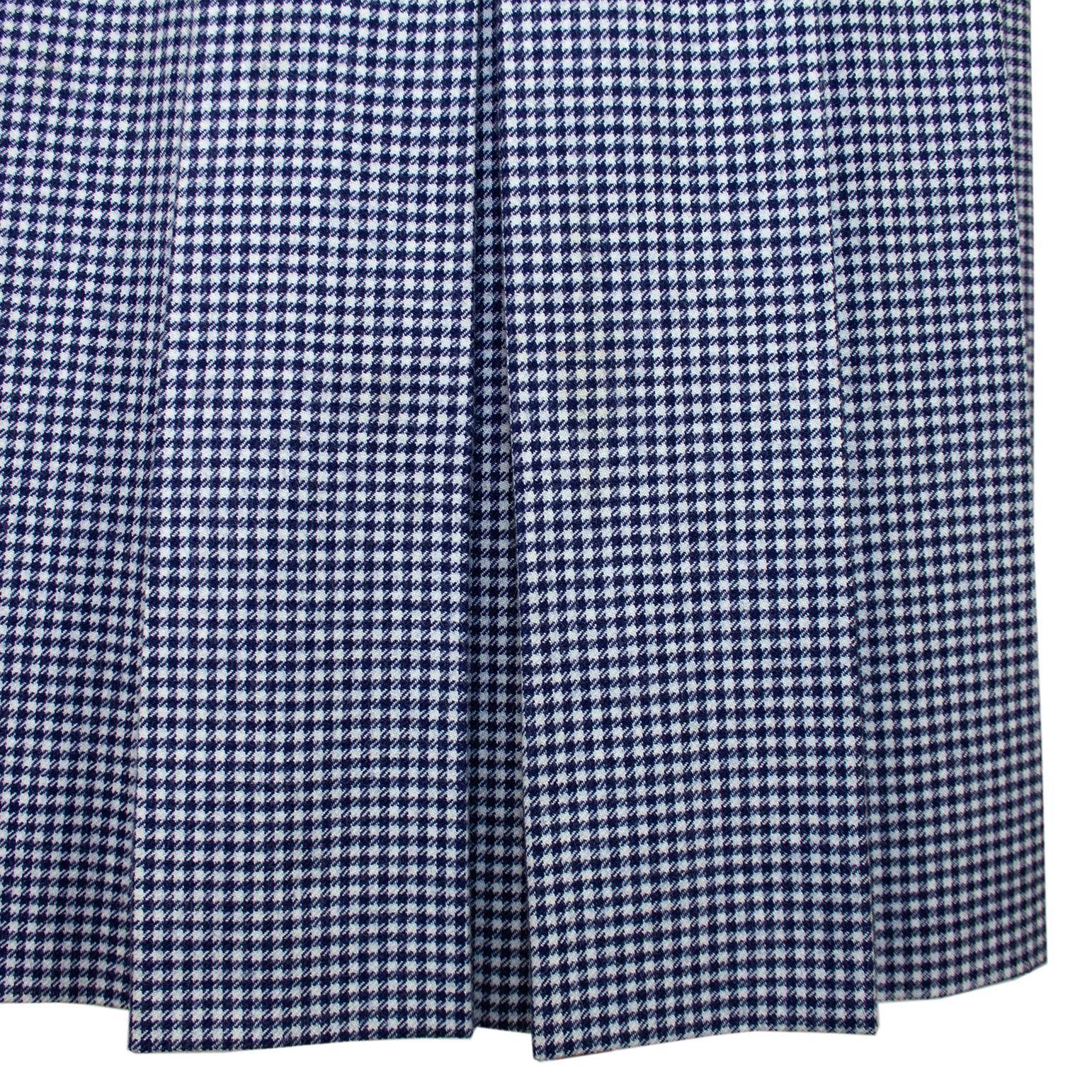 1970s Celine Navy Houndstooth Wool Skirt For Sale 1