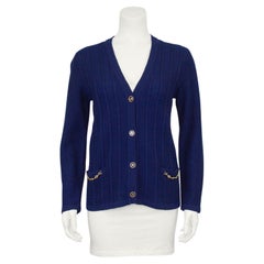 1970er Celine Marineblaue Wollstrickjacke mit Ketten