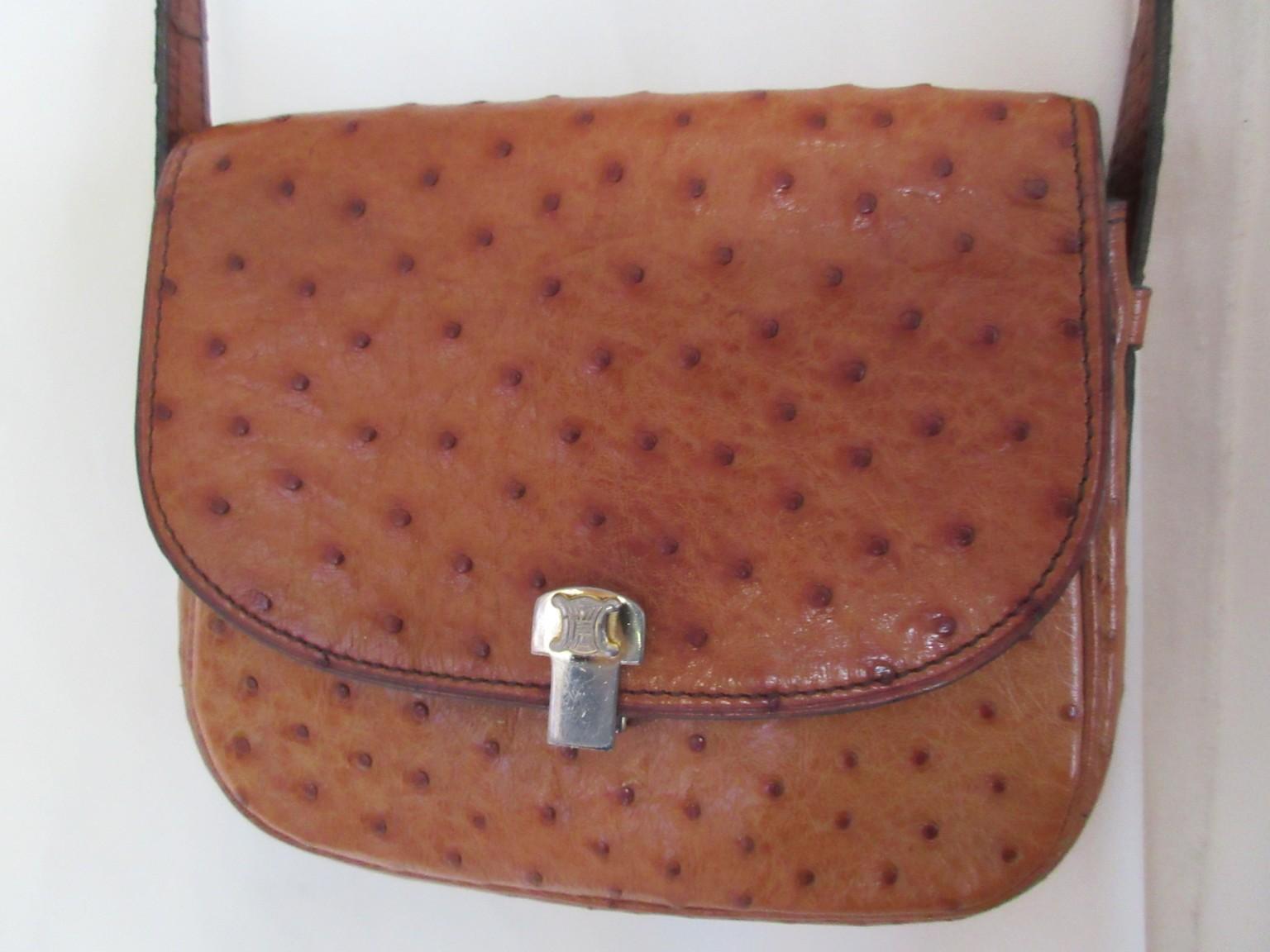 da uomo o donna Borsa Triomphe in pelle di struzzo Celine anni '70, cognac, piccola in vendita