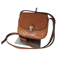 Borsa Triomphe in pelle di struzzo Celine anni '70, cognac, piccola Borsa Triomphe in pelle di struzzo Celine anni '70, cognac, piccola