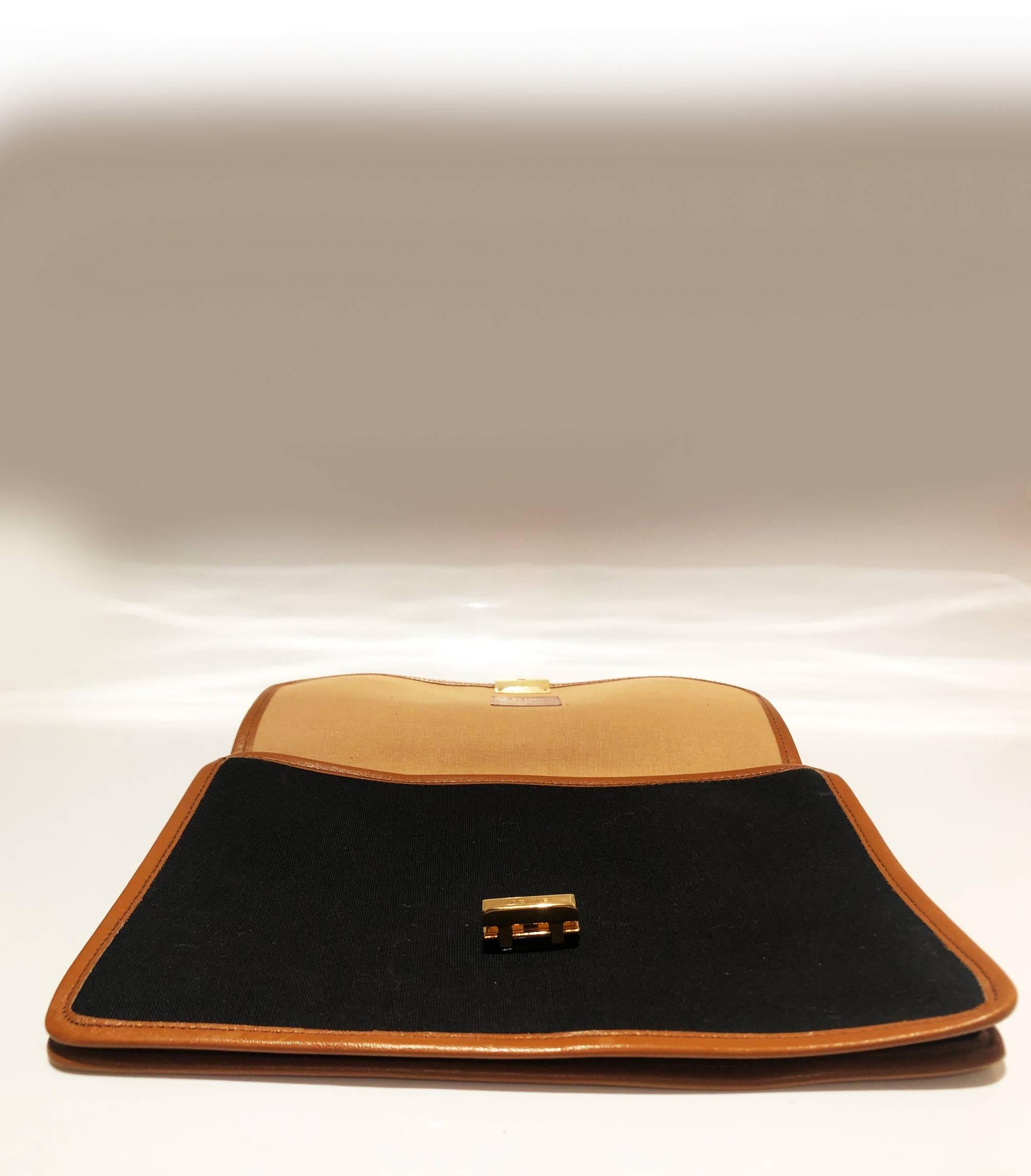 1970s Celine Paris cloth leather logo envelope clutch bag In Good Condition In London, GB