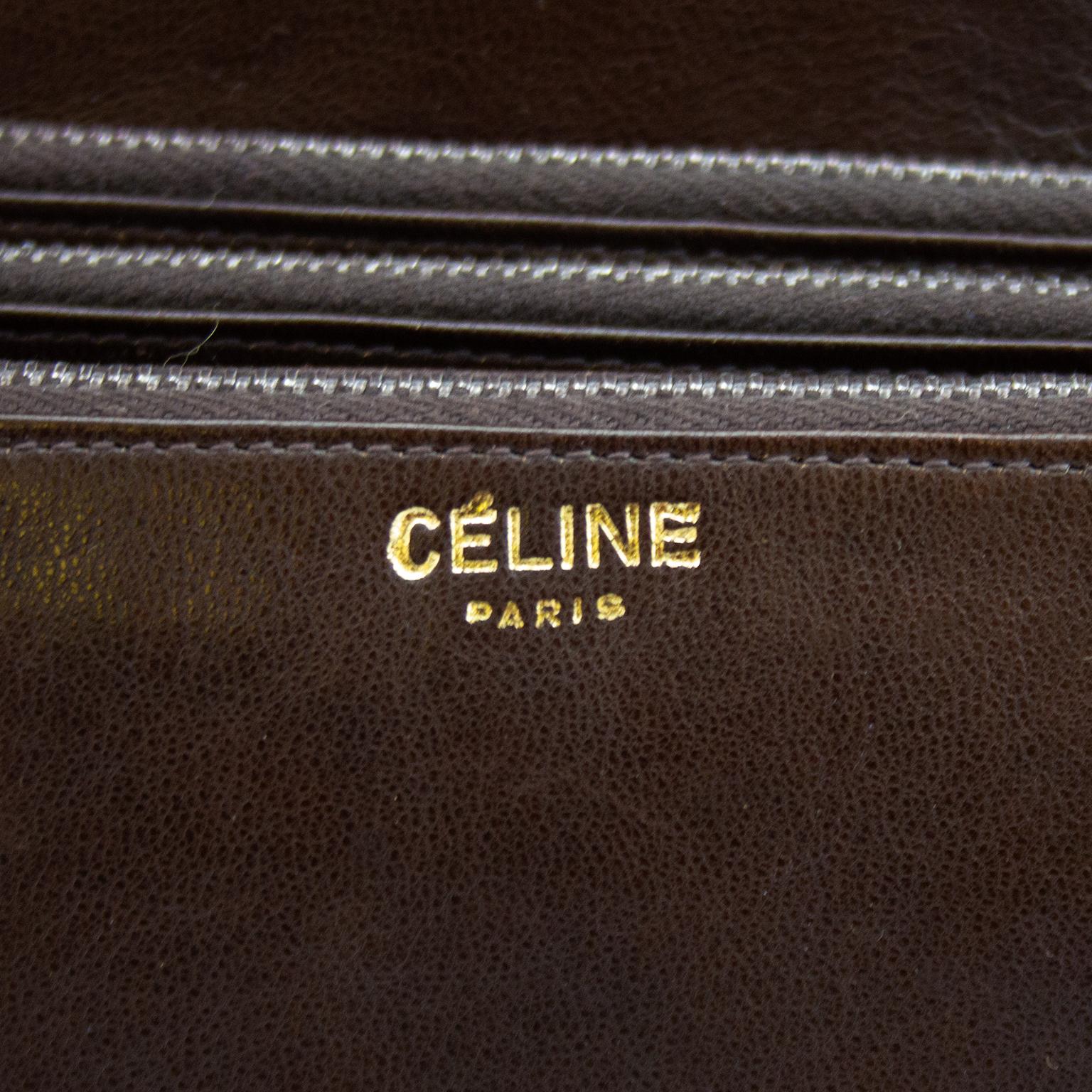 1970s Celine Reptile Patterned Shoulder Trio Bag/Clutch   For Sale 2
