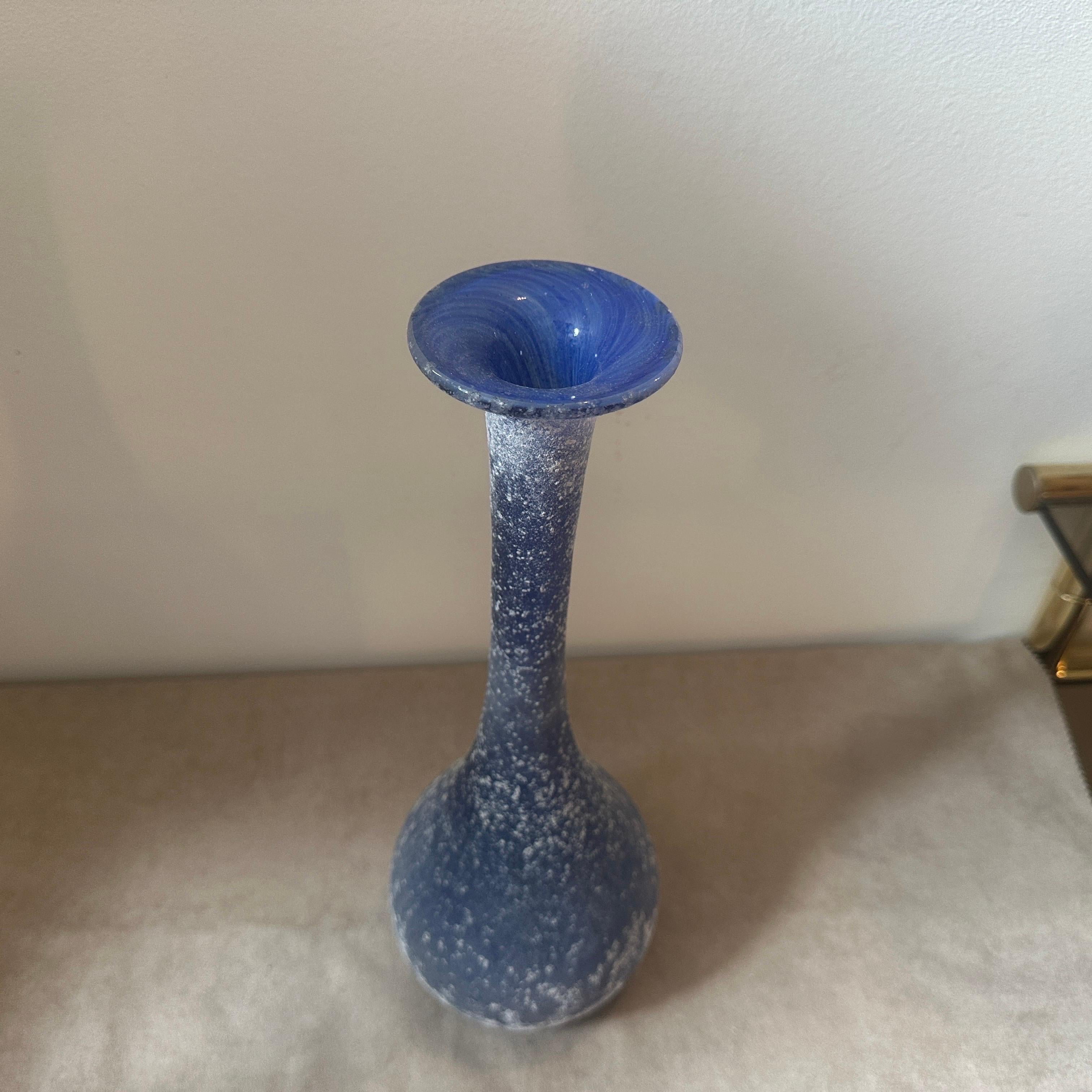 20th Century 1970s Cenedese Attributed Modernist Blue and White Scavo Murano Glass Vase For Sale
