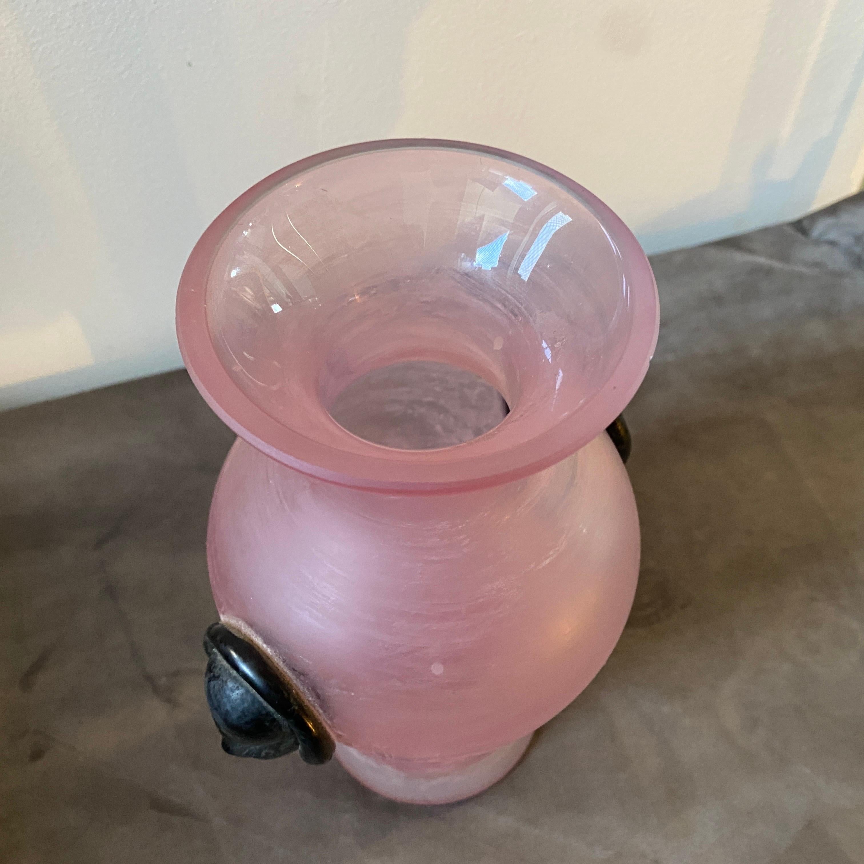 1970s Cenedese Attributed Modernist Pink and Black Scavo Murano Glass Vase For Sale 1