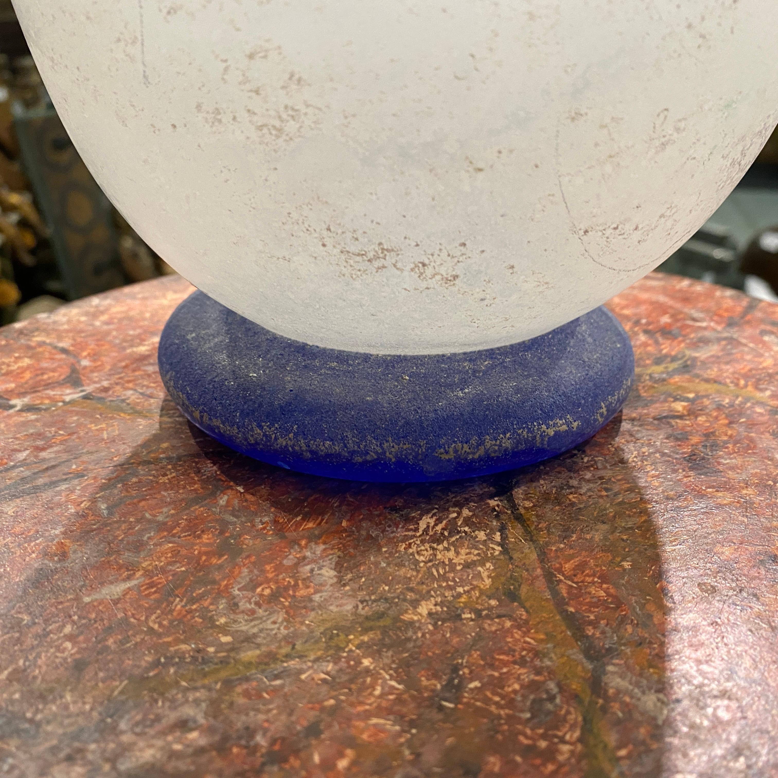 1970s Cenedese White and Blue Scavo Murano Glass Amphora Vase 3