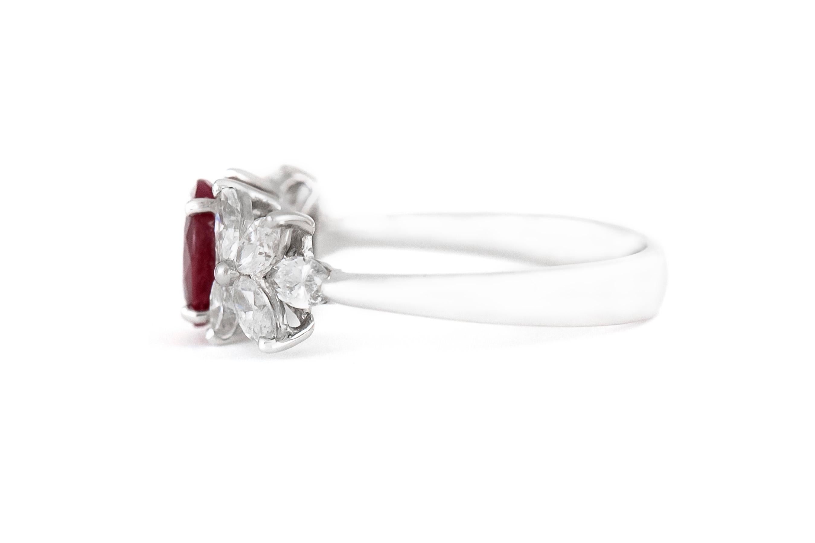 1.06 Carat Ruby and Marquise Diamond Flowers Ring In Good Condition For Sale In New York, NY