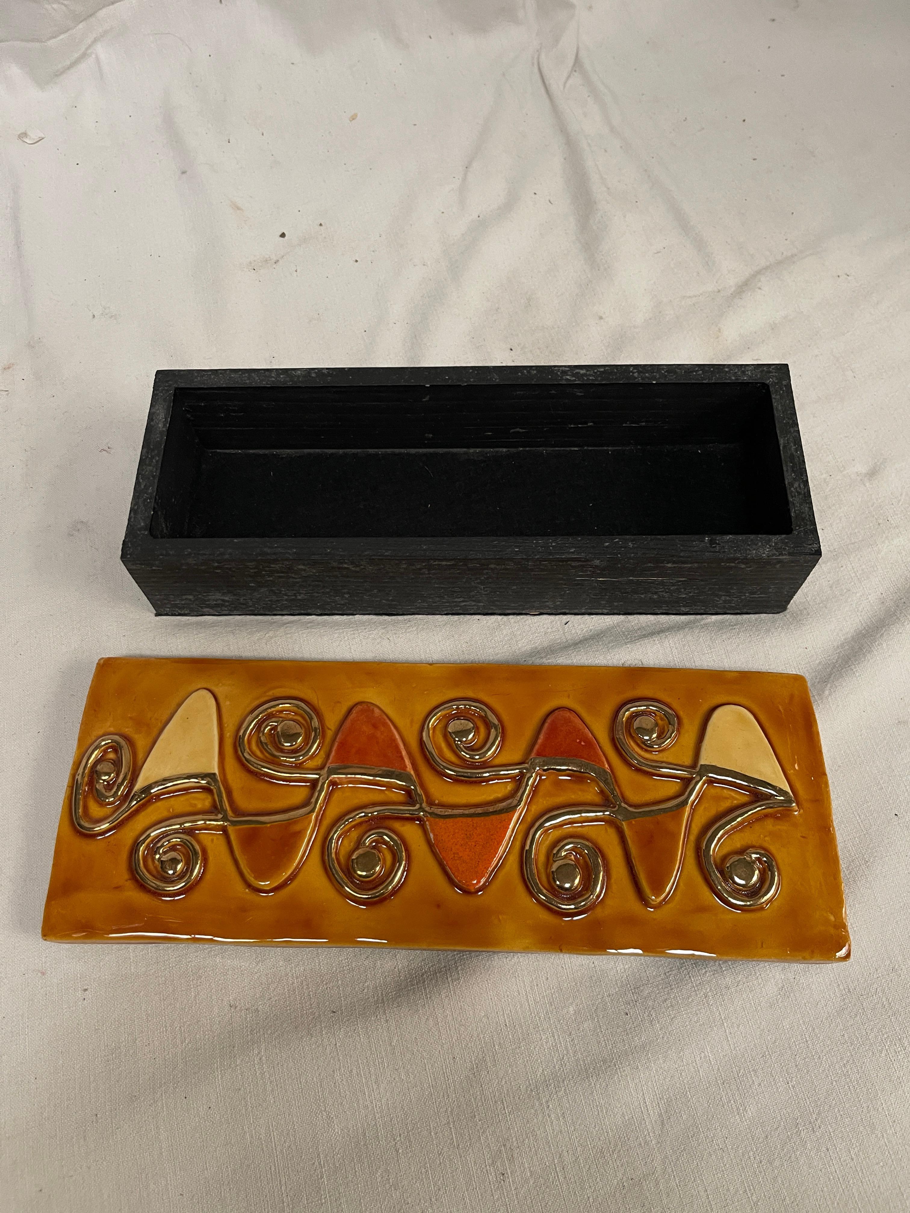 Caja de cerámica de los años 70 de Mithé Espelt en venta 2