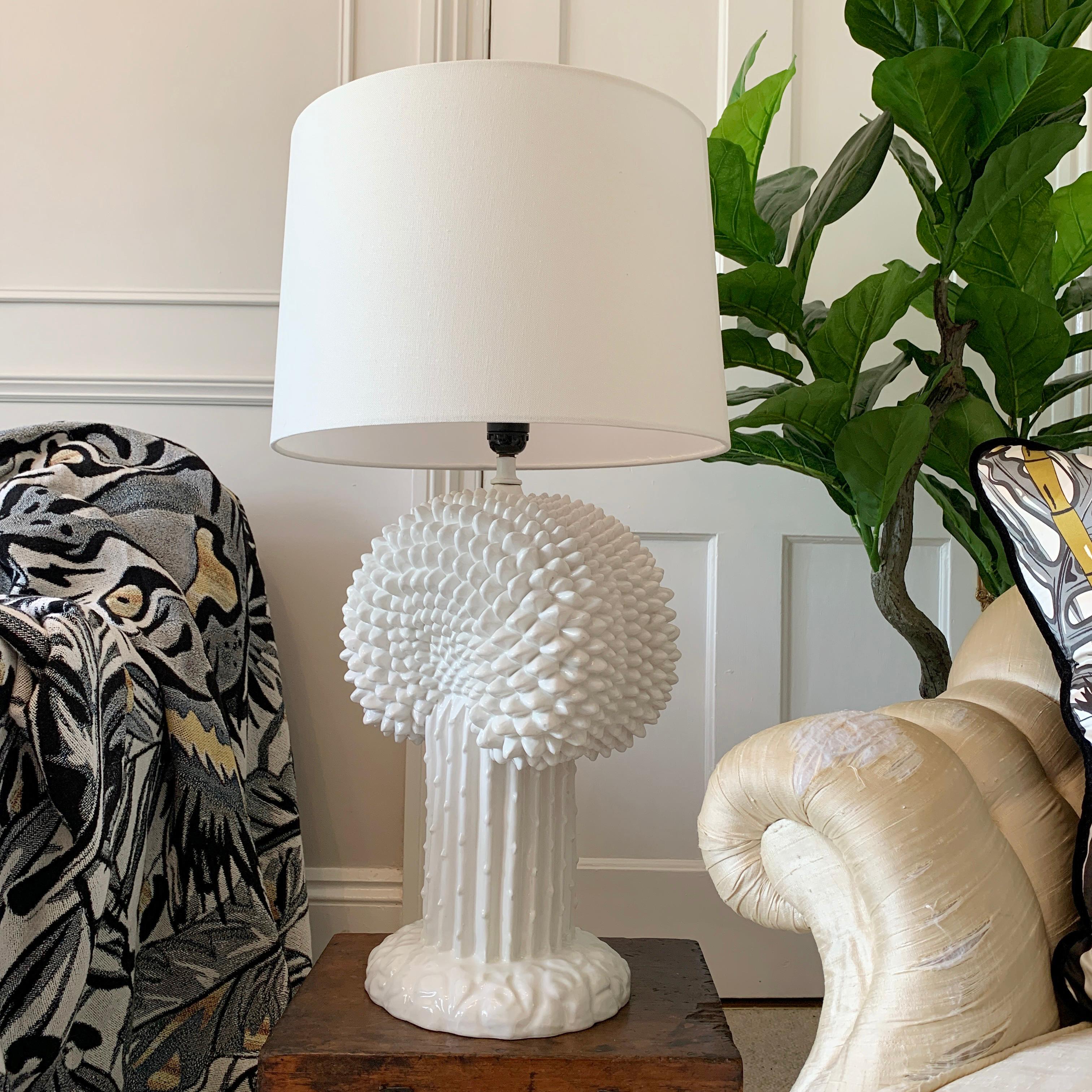 Fin du 20e siècle Lampe Cactus en céramique blanche italienne des années 1970 en vente