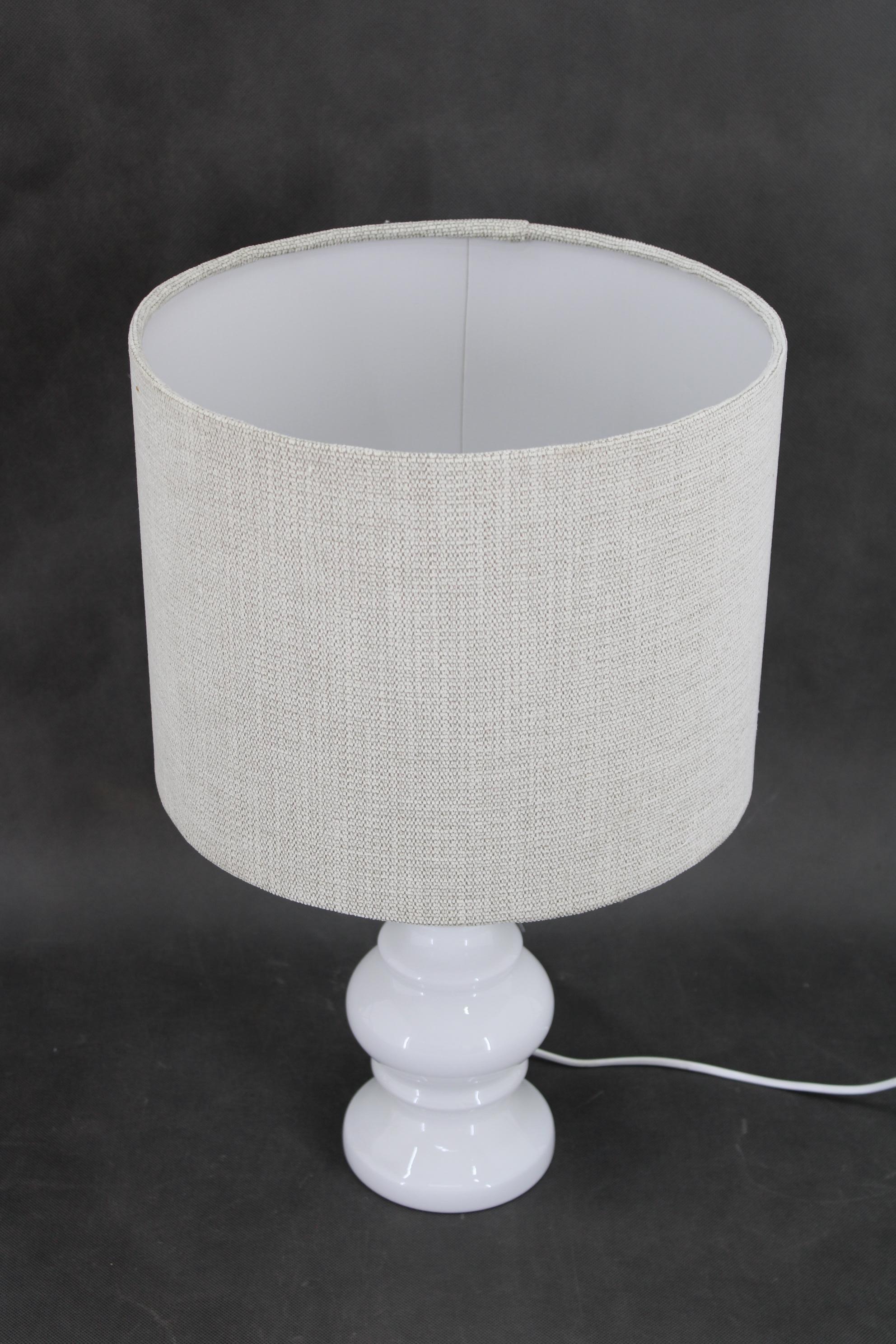 Mid-Century Modern 1970s Ceramic Table Lamp with New Fabric Shade, Italy For Sale