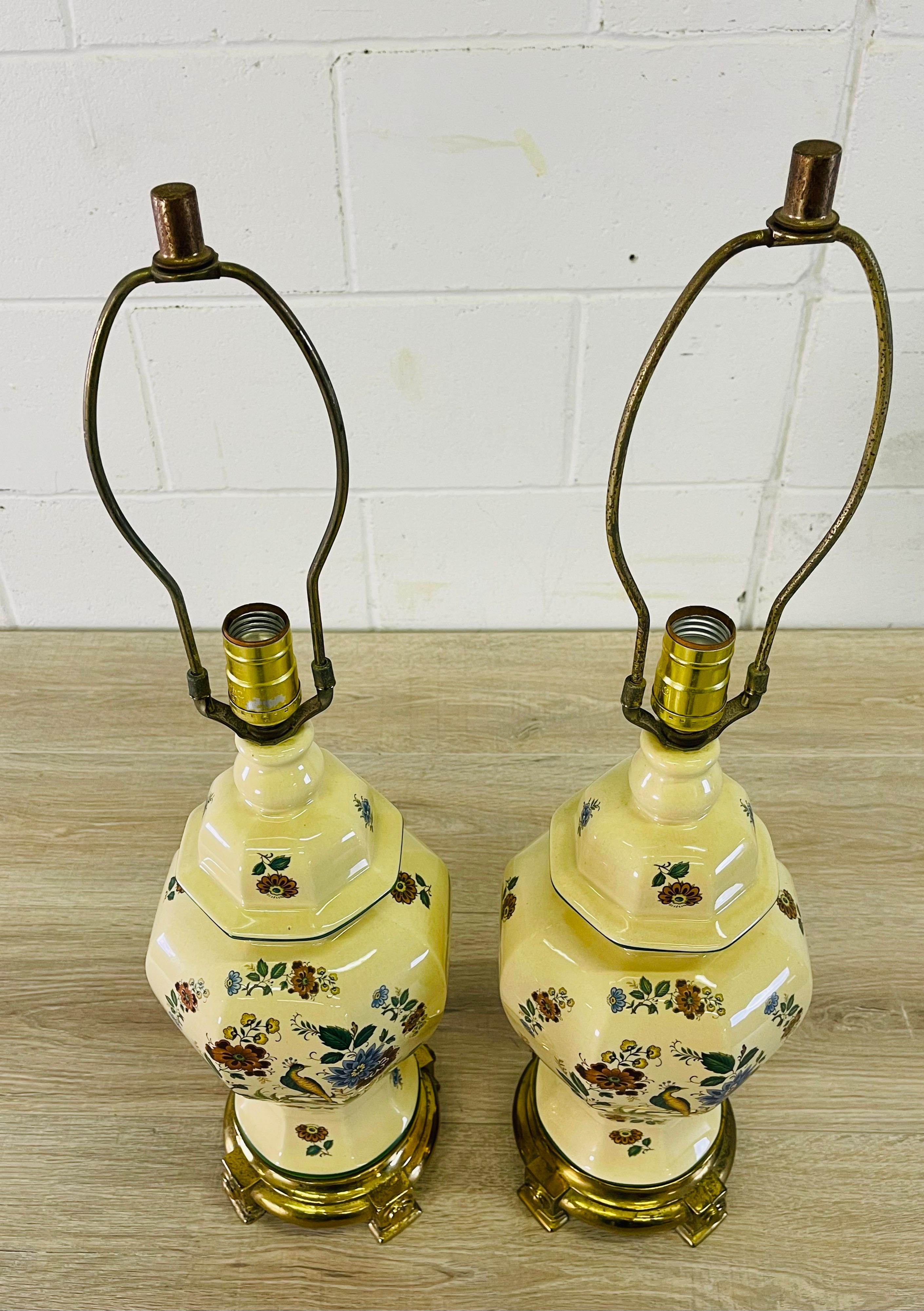 Lampade da tavolo a urna in ceramica anni '70 di Nathan Lagin, coppia in vendita 3