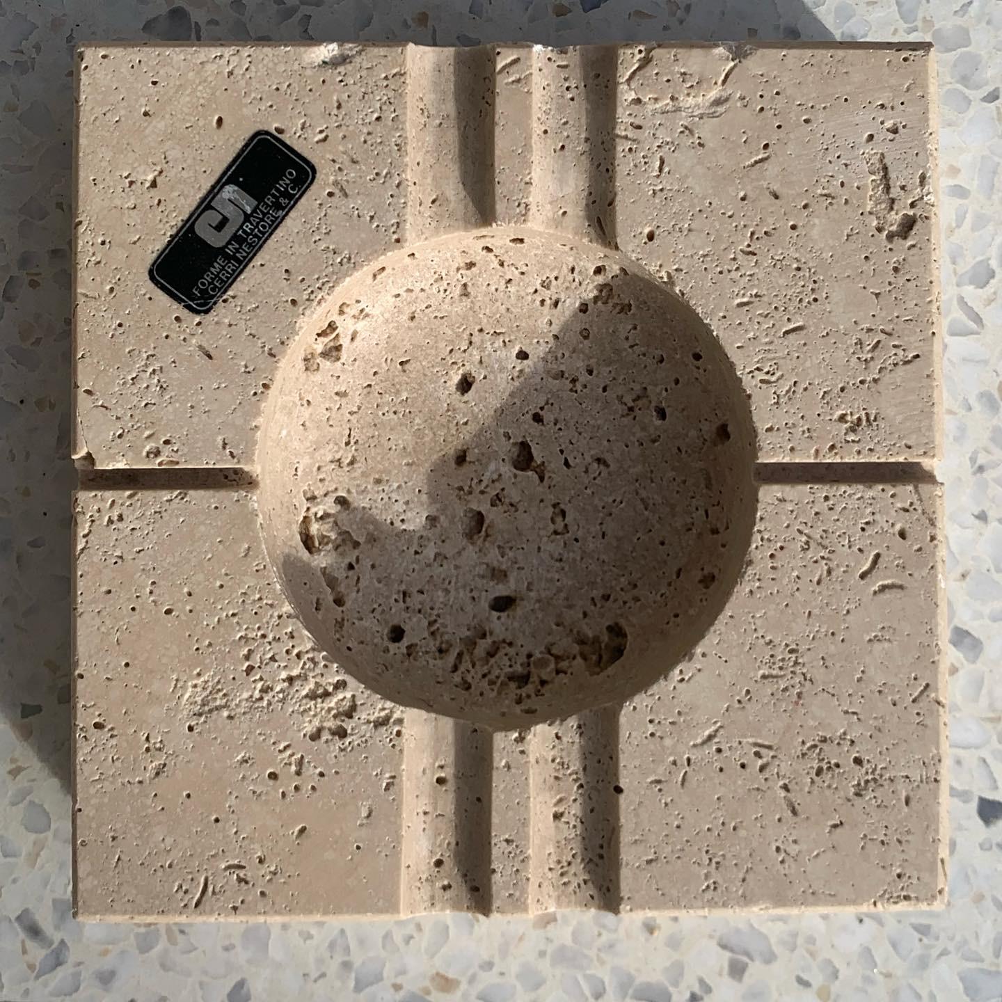 Cerri Nestore Travertine Ribbed Ashtray, circa 1970s 3