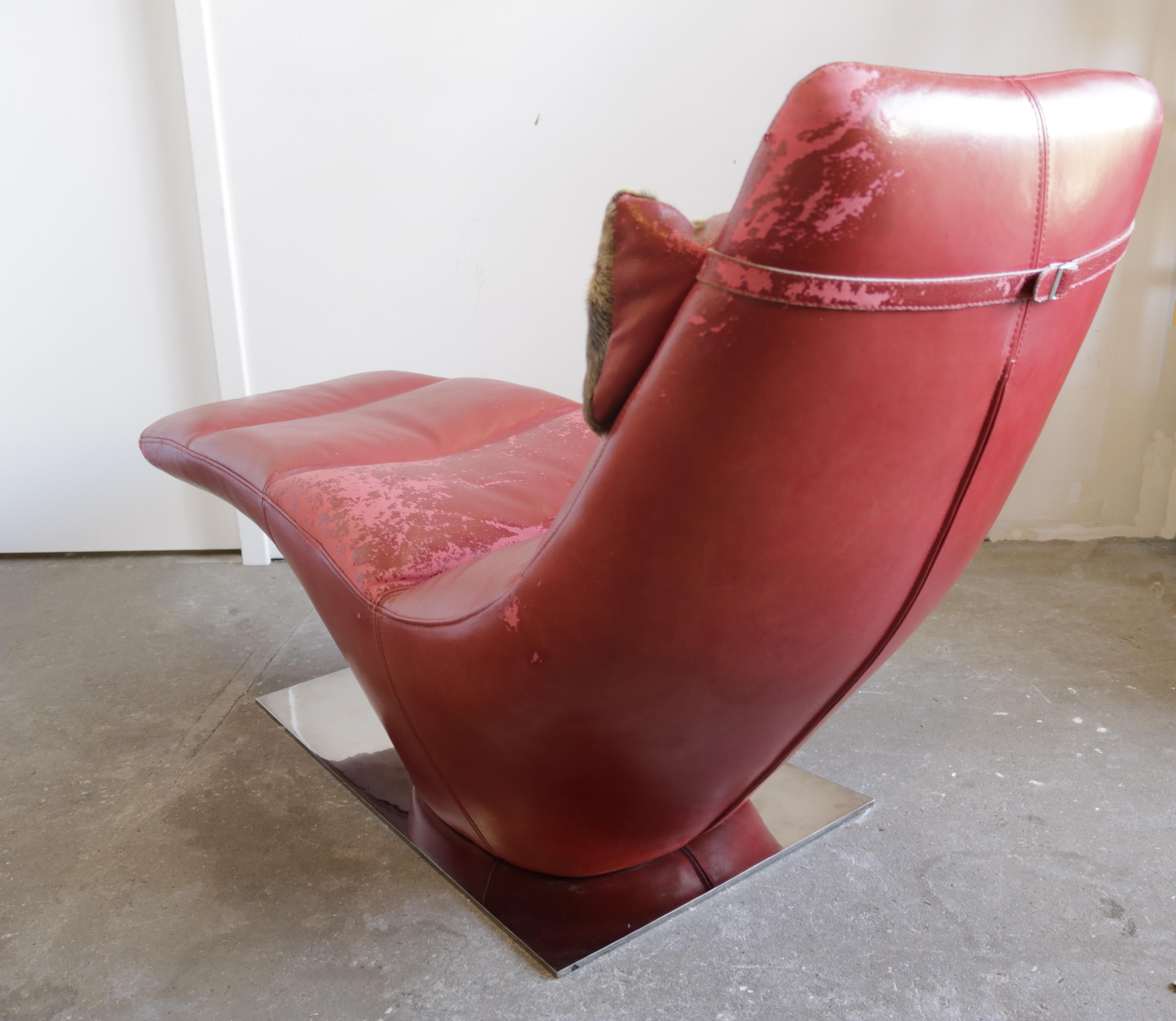 1970s Chaise Longue in the Manner of Milo Baughman In Fair Condition In Pasadena, CA
