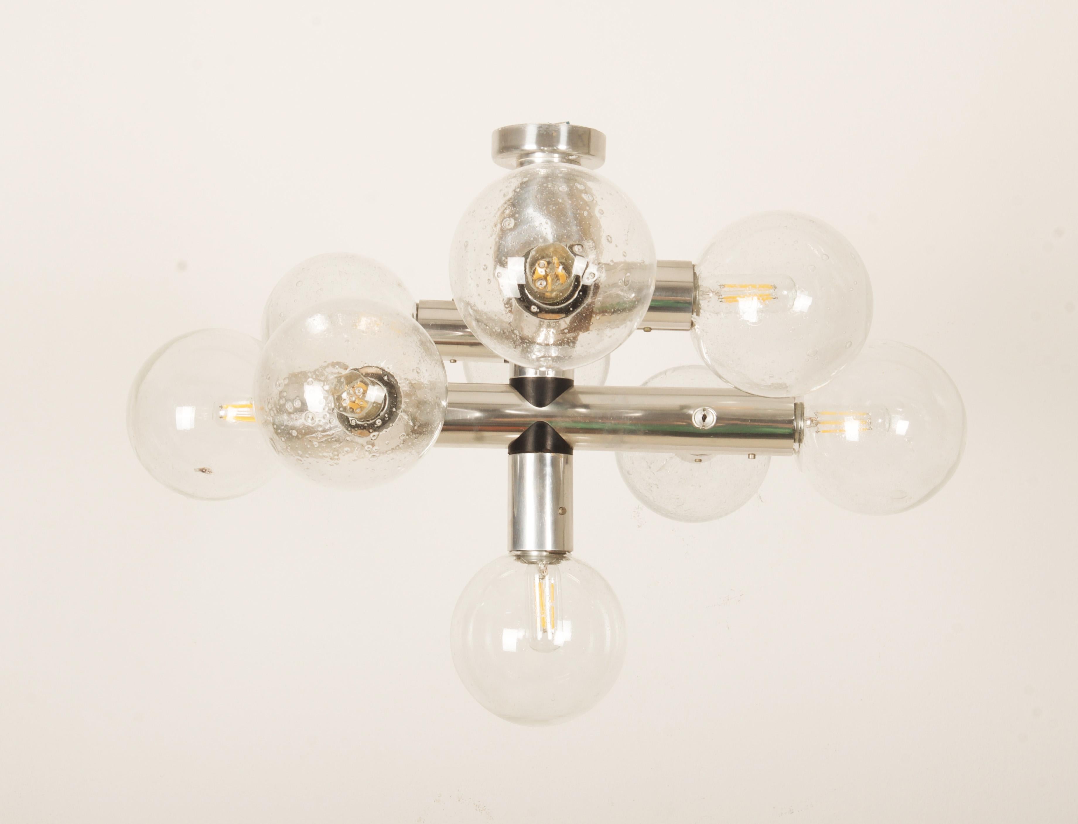 Mid-Century moderno Lampadari anni '70 di Kalmar in vendita