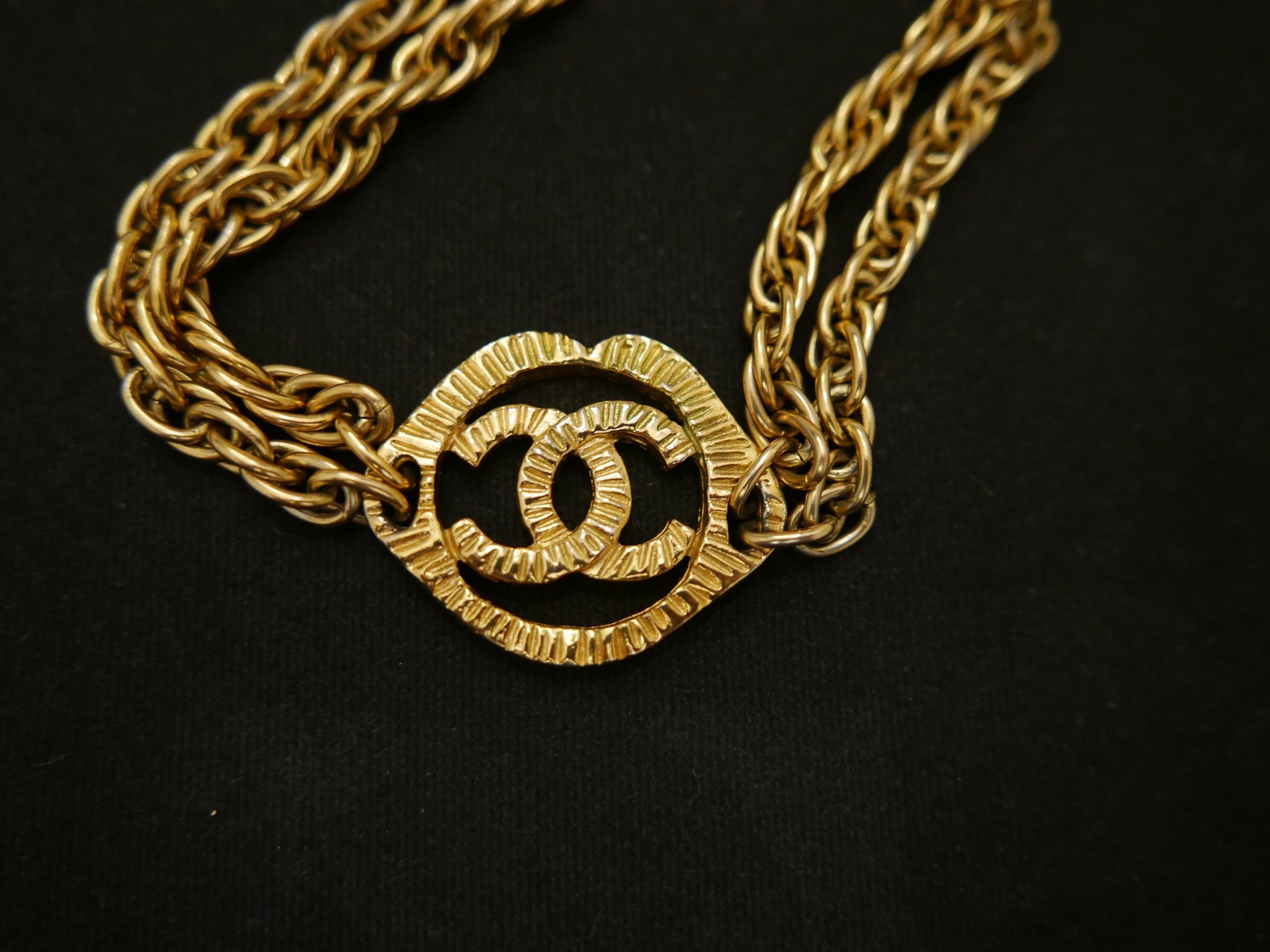 1970s Chanel Gold Toned Double Chain CC Charm Necklace In Good Condition In Bangkok, TH