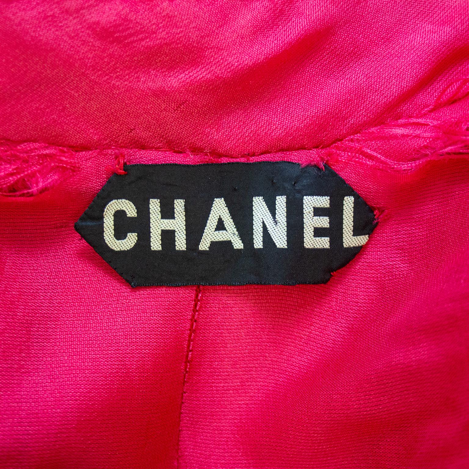 1970's Chanel Haute Couture Bouclé Coat/Dress In Good Condition For Sale In Toronto, Ontario