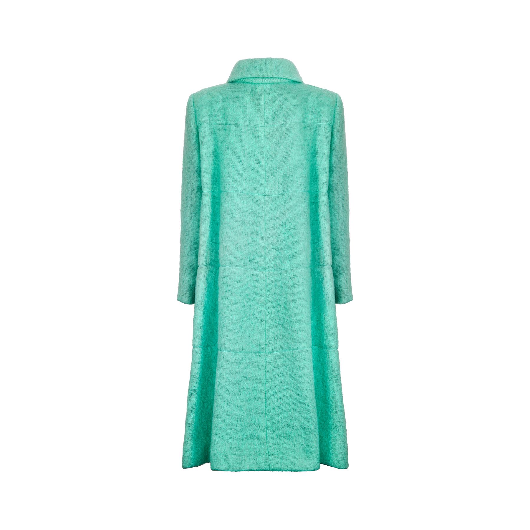 Women's 1970s Chanel Mohair Silk-Lined Seafoam Green Coat For Sale