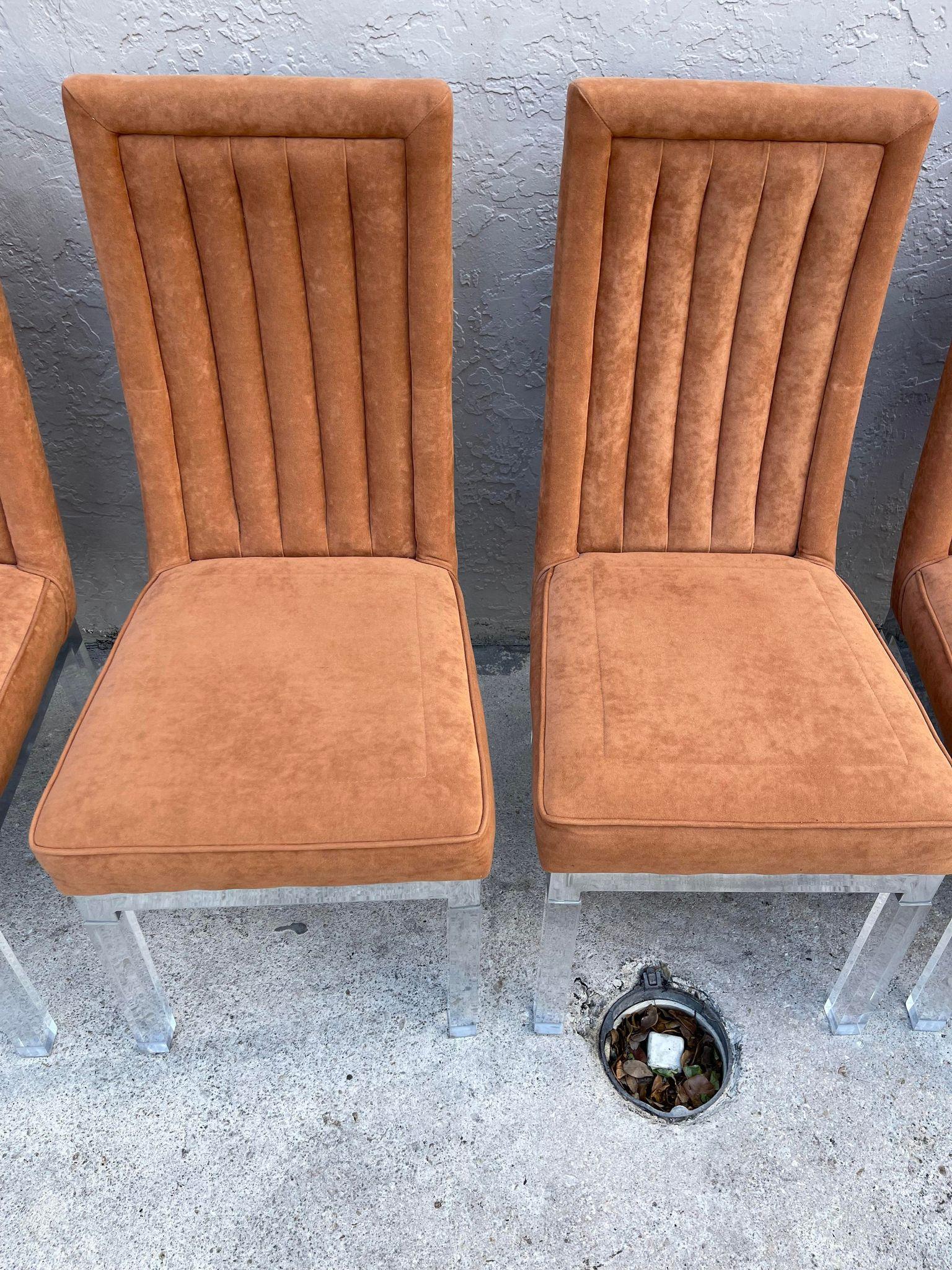 1970s Charles Hollis Jones Chrome Base Dining Chairs With Lucite Legs- Set of 6 In Good Condition For Sale In Hartville, OH