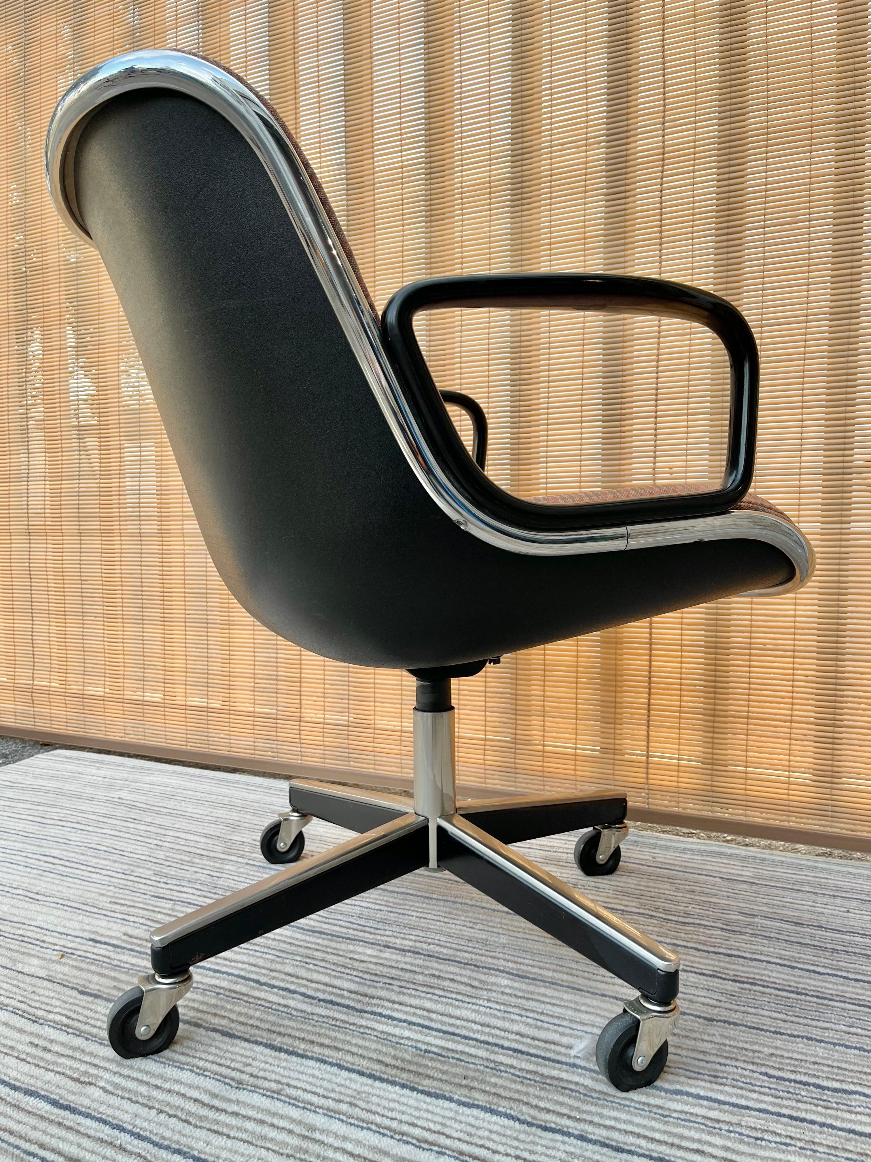 1970s Charles Pollock for Knoll Executive Chair 2