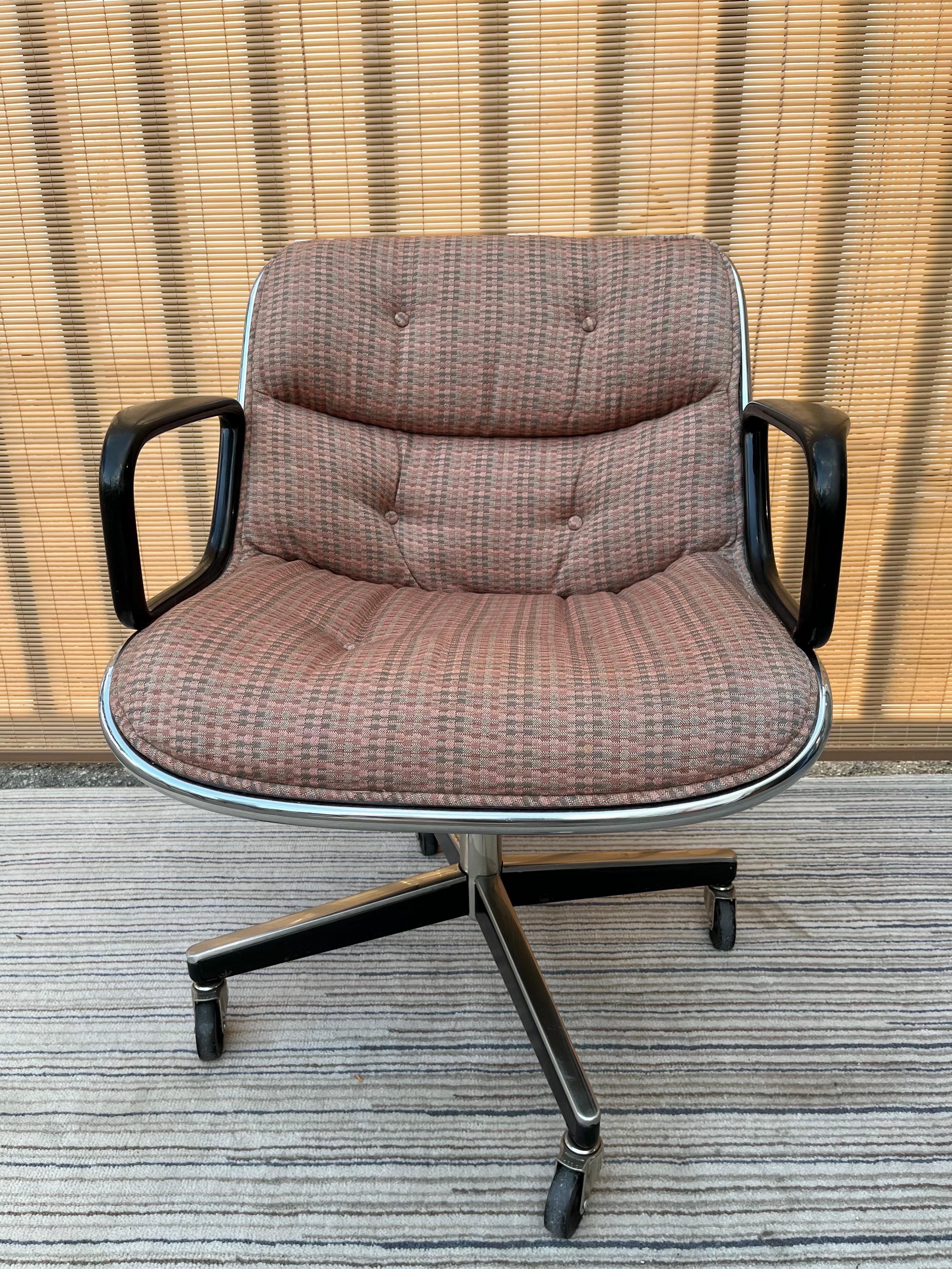 American 1970s Charles Pollock for Knoll Executive Chair