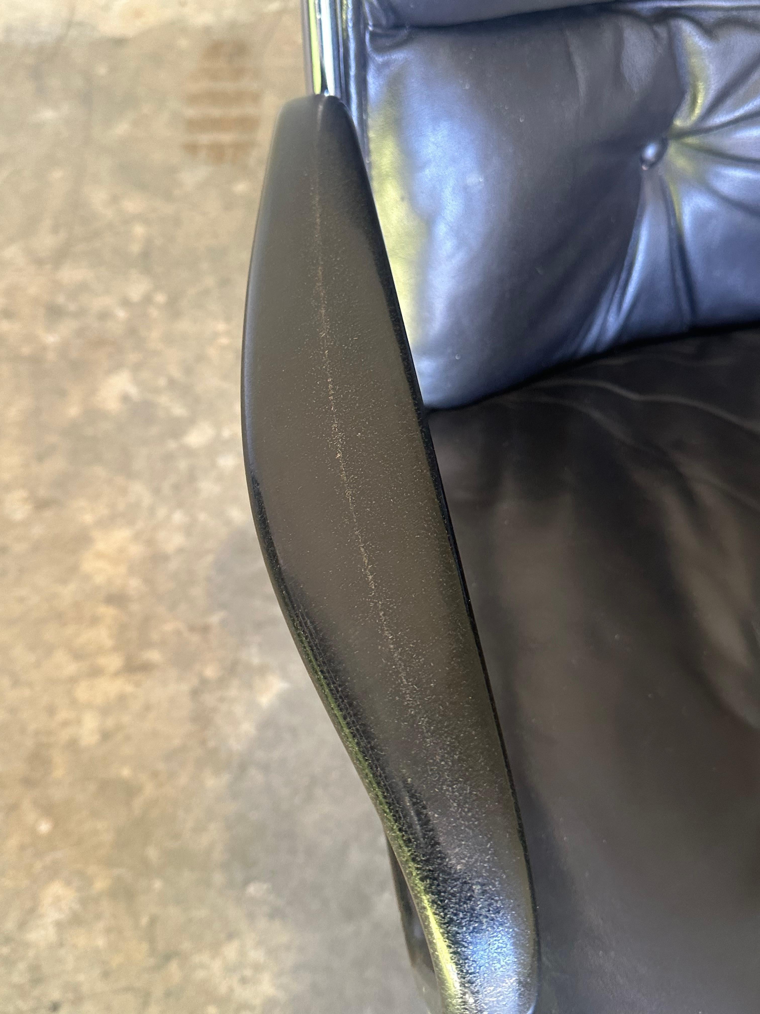 1970s Charles Pollock for Knoll Office Desk Chair For Sale 3